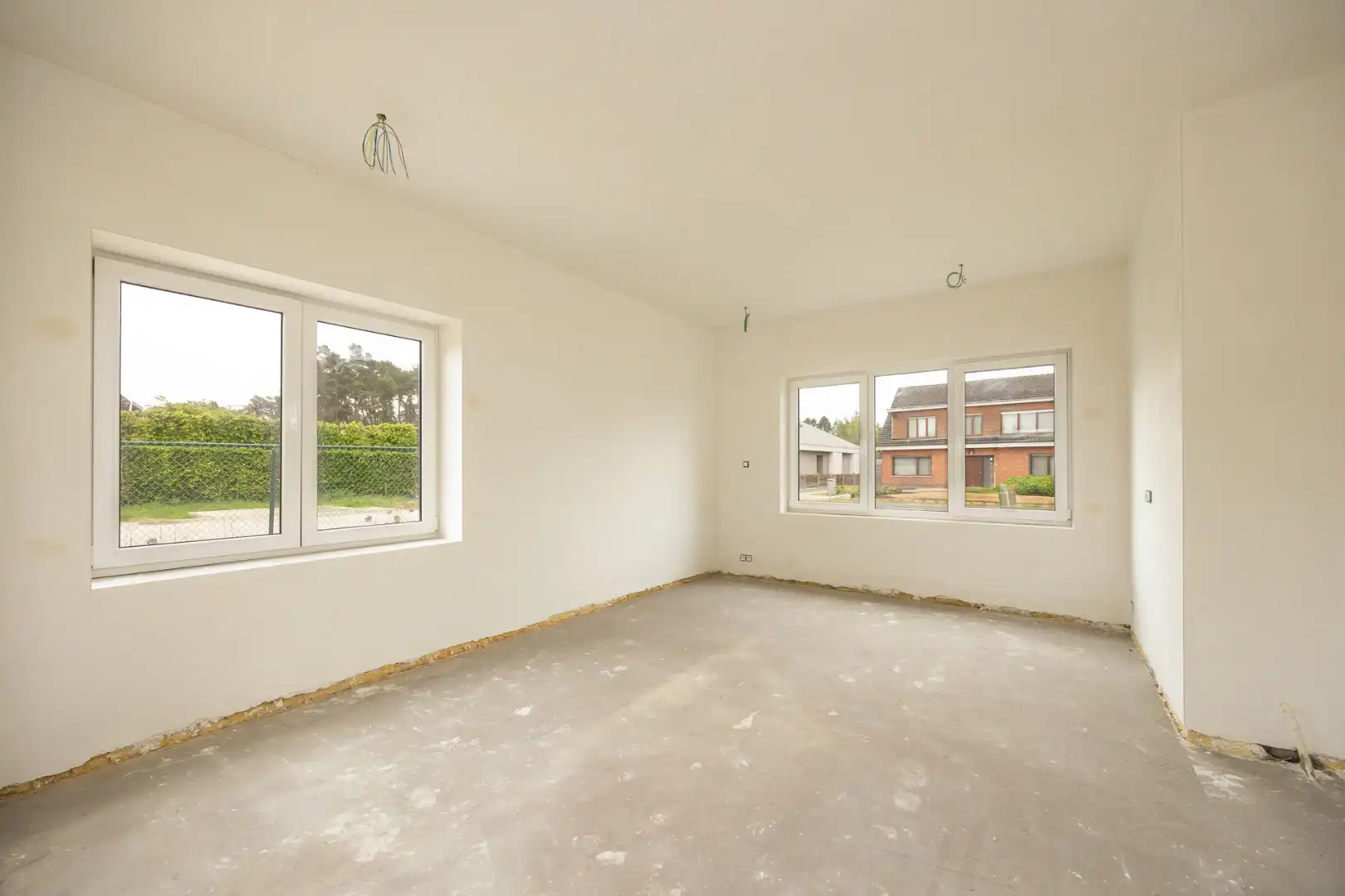 Vernieuwbouwwoning met ruim nieuwbouwmagazijn van 155 m² foto 14
