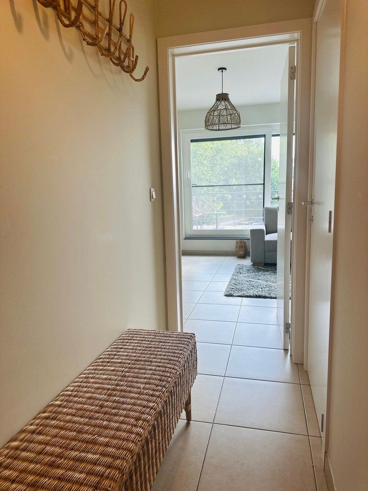 Instapklaar duplex-appartement met terras en autostaanplaats te huur in Rummen. foto 2