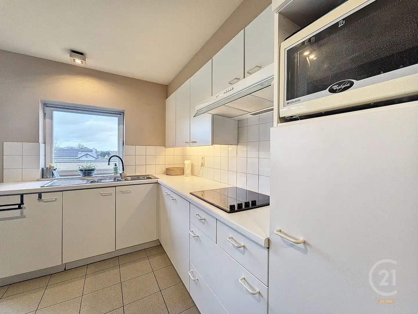 Ruim 2-slaapkamerappartement met terras – ook ideaal als investering foto 4
