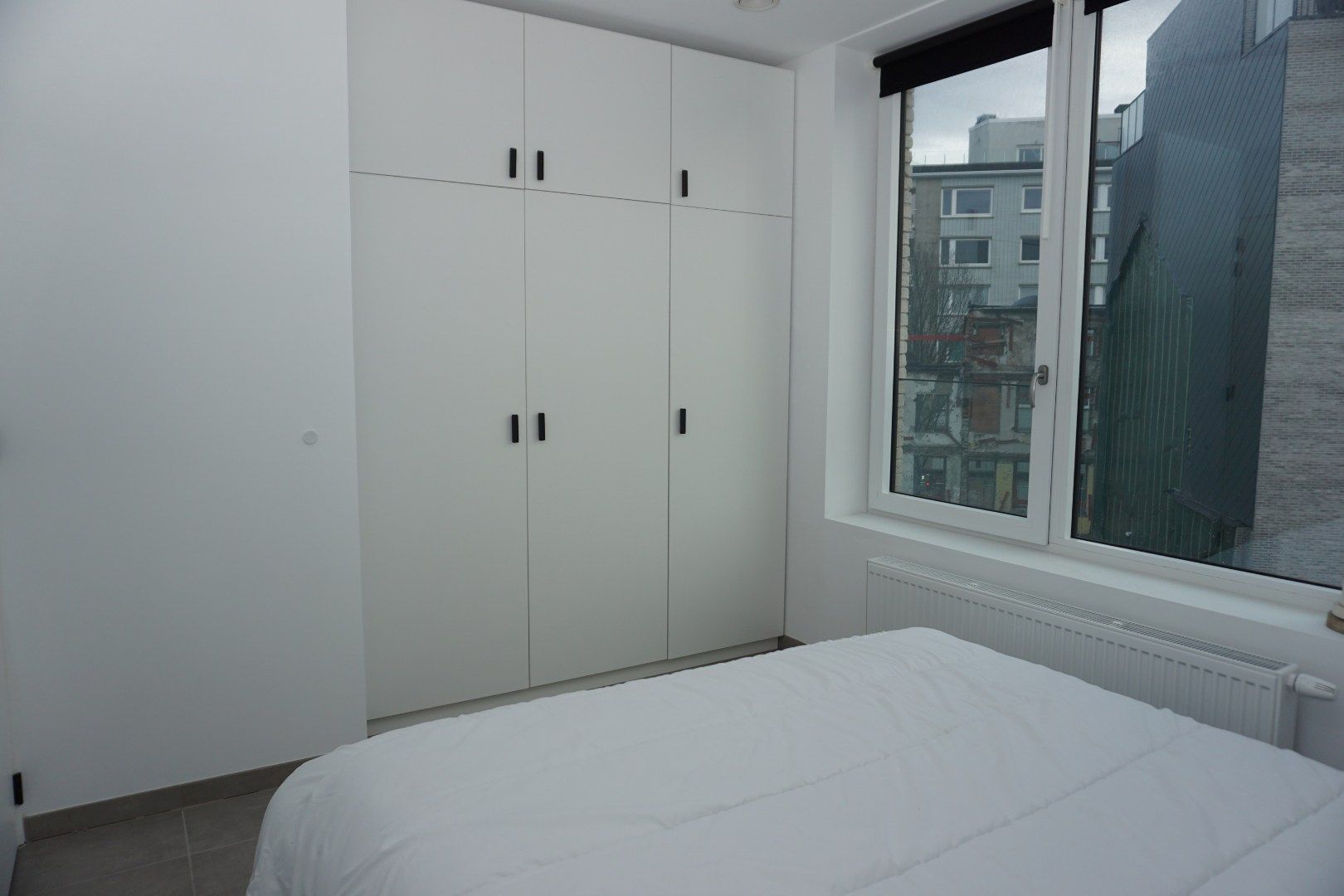 NIEUWBOUWAPPARTEMENT MET 2 SLAAPKAMERS EN AUTOSTAANPLAATS NABIJ PETIT PARIS foto 12