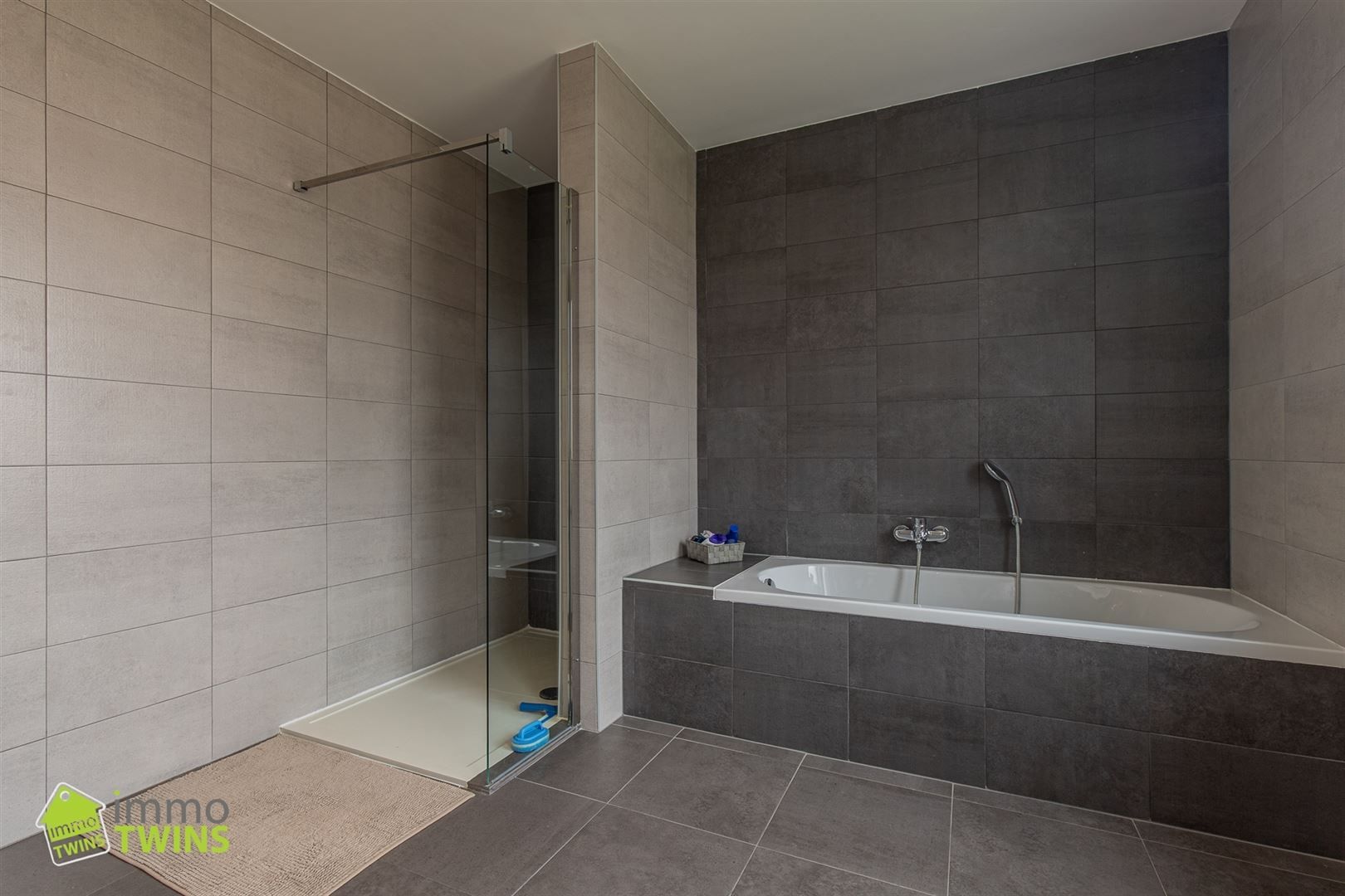 Ruime nieuwbouwwoning te Sint-gillis Dendermonde foto 19