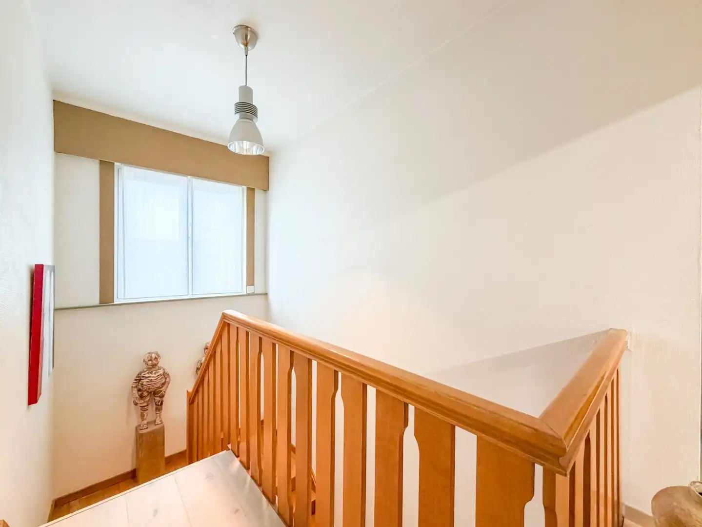 Prachtige gezinswoning met mooie tuin en bijgebouw, instapklaar afgewerkt, Torhout. foto 18