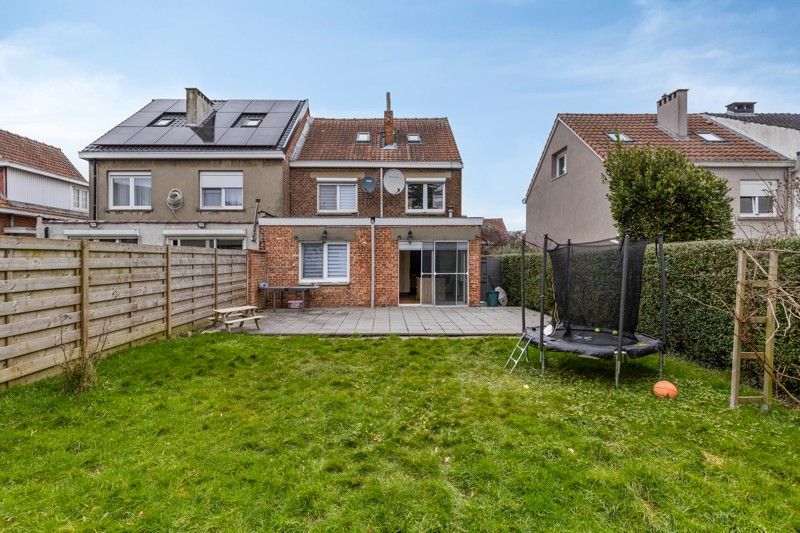 Ruime woning met tuin in Koningslo! foto 17