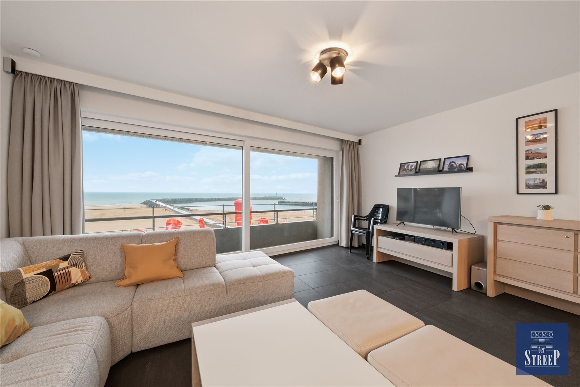 Appartement met 2 slaapkamers en frontaal zeezicht foto 3