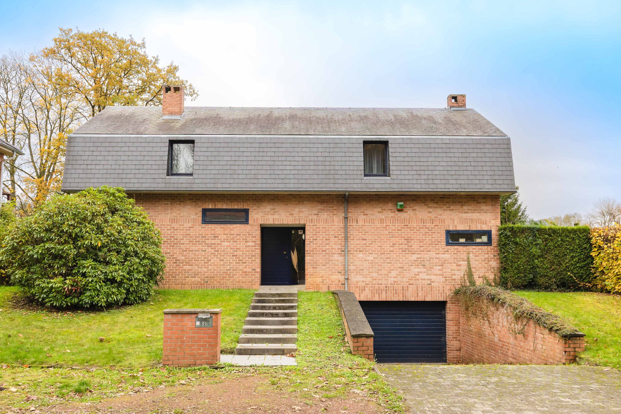 Te renoveren villa met groot potentieel foto 21