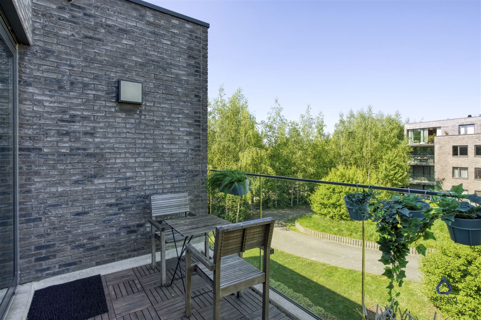 Tweeslaapkamer appartement met terras en dubbele parking foto 14