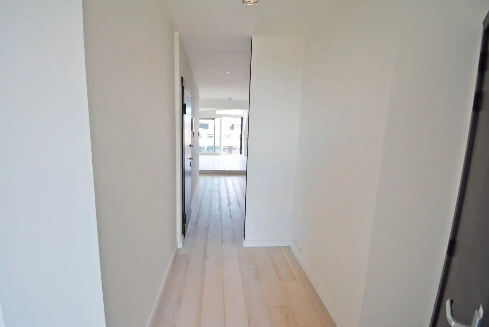 centraal gelegen duplex dak appt in recent gebouw  foto 14