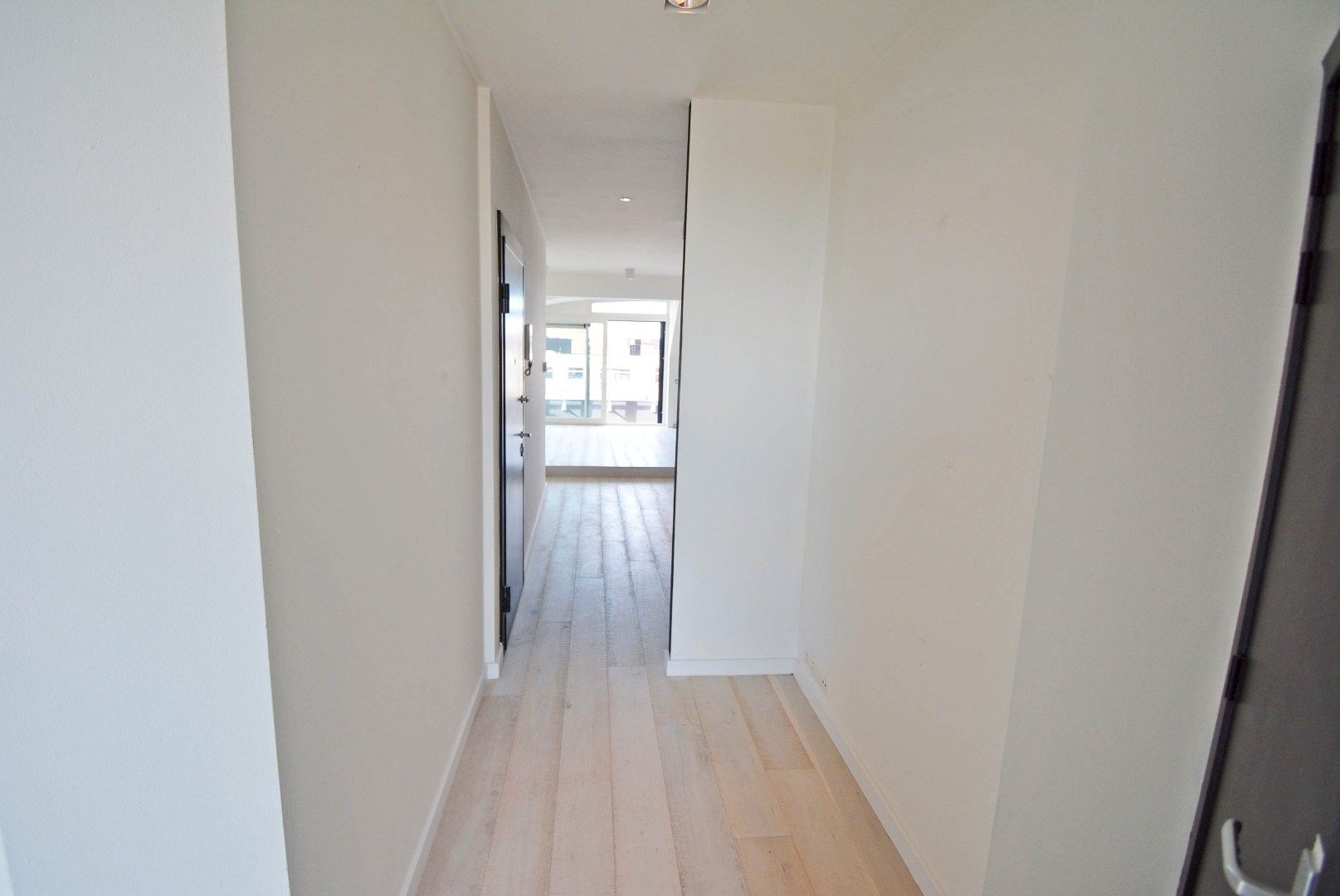 centraal gelegen duplex dak appt in recent gebouw  foto 14