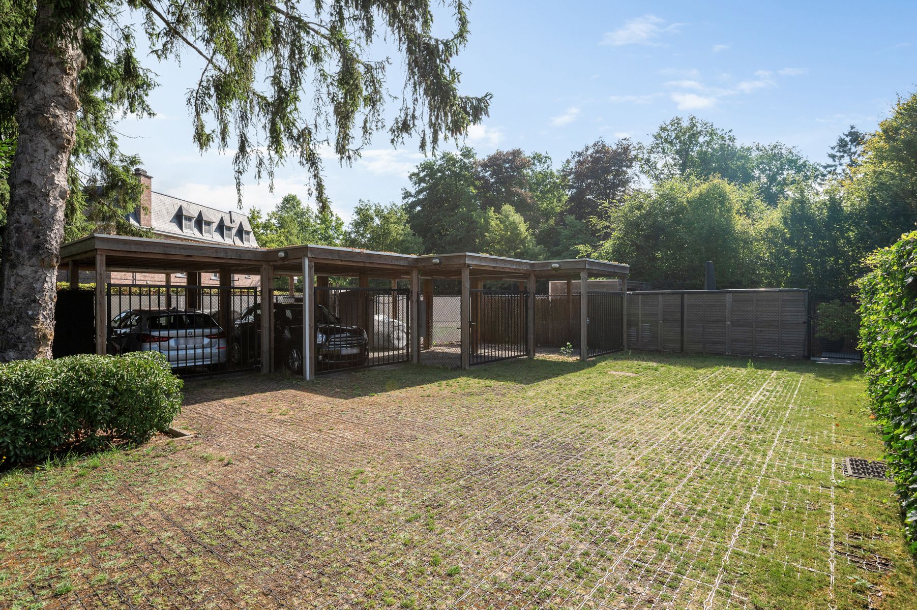 Duplex app. met terras en carport vlakbij het centrum. foto 19