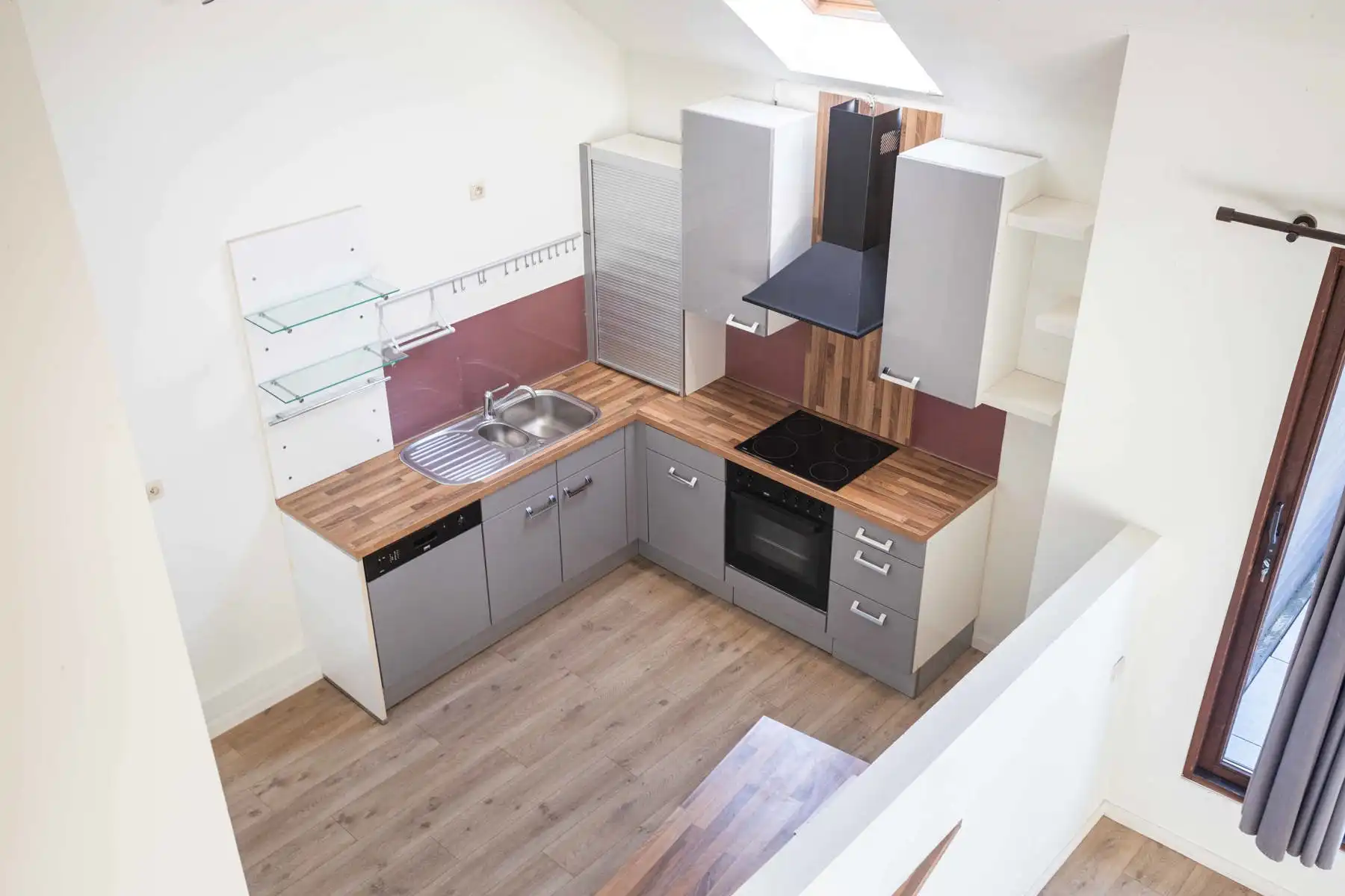 Te koop: ruim dakappartement met terras en private parking foto 23