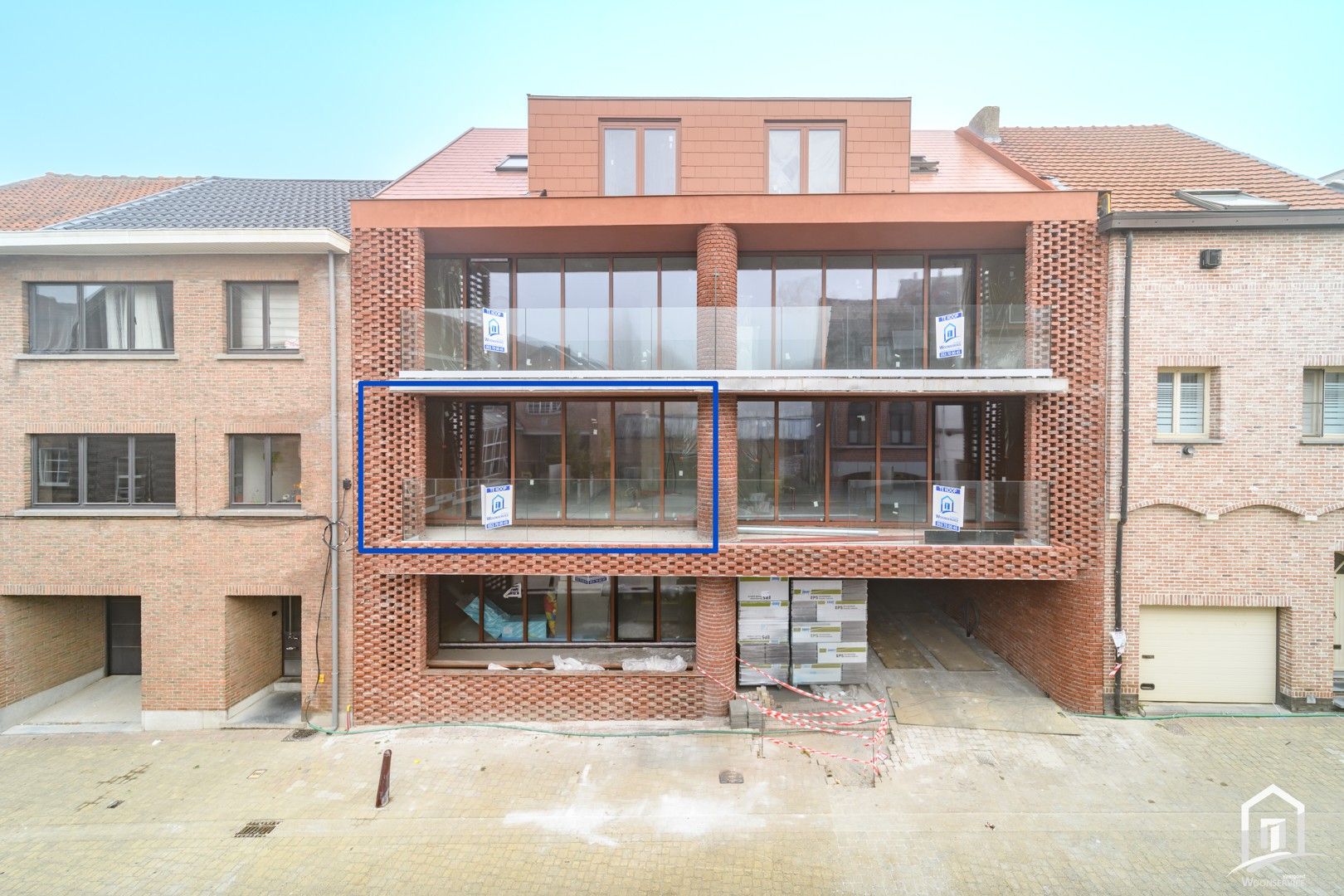 Prachtig nieuwbouwappartement op de 1ste verdieping foto {{pictureIndex}}