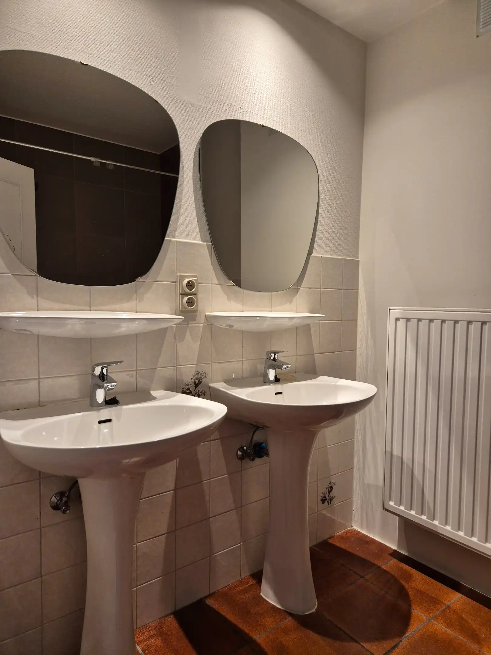 Ruim appartement in het centrum met 2 slaapkamers. foto 9