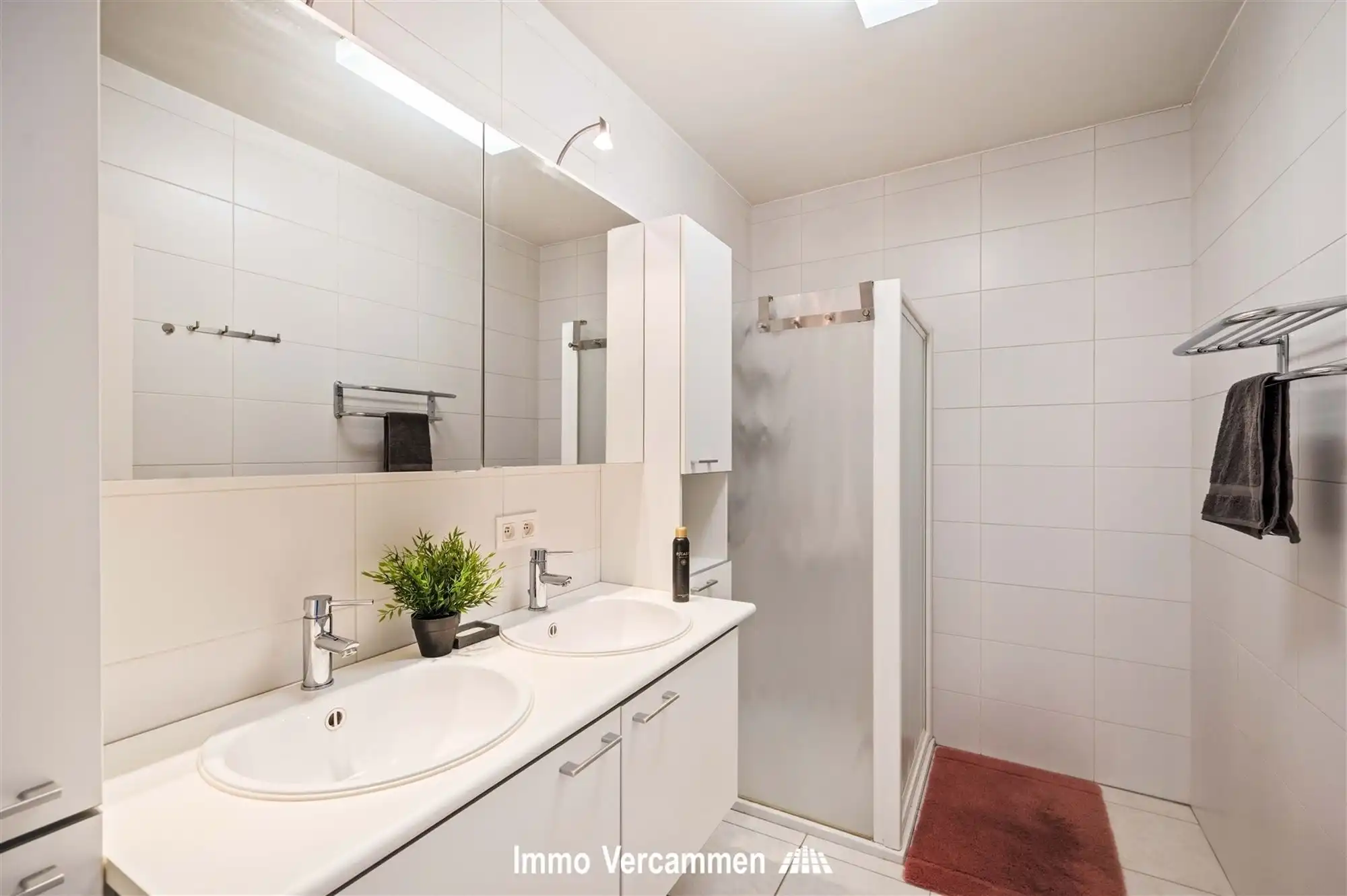 Appartement met twee slaapkamers te Kontich foto 6
