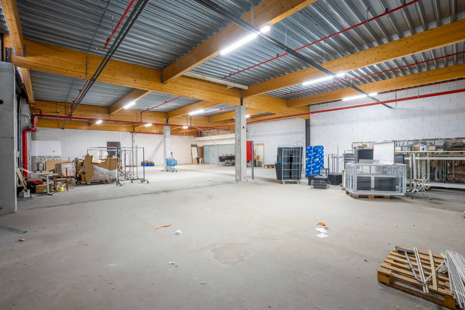 Commerciële toplocatie in Shopping Den Tir foto 4
