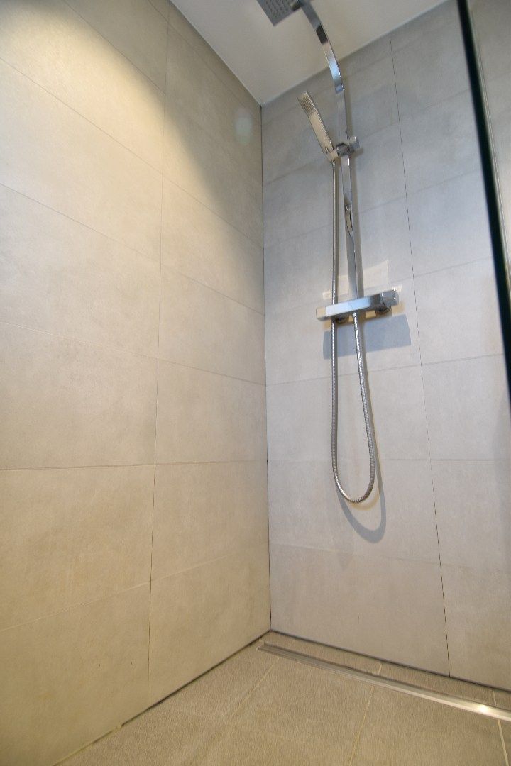 Halfopen bebouwing met 2 slaapkamers, garage en gezellig zonneterras te koop in Bellegem foto 9