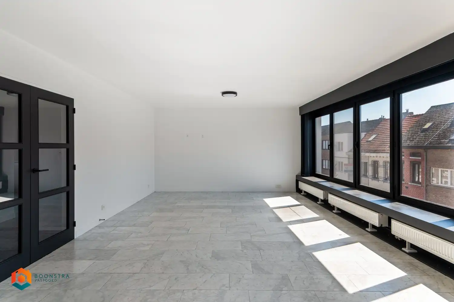 Gerenoveerd 2 slpkr appartement met uniek zicht op TOP locatie foto 5