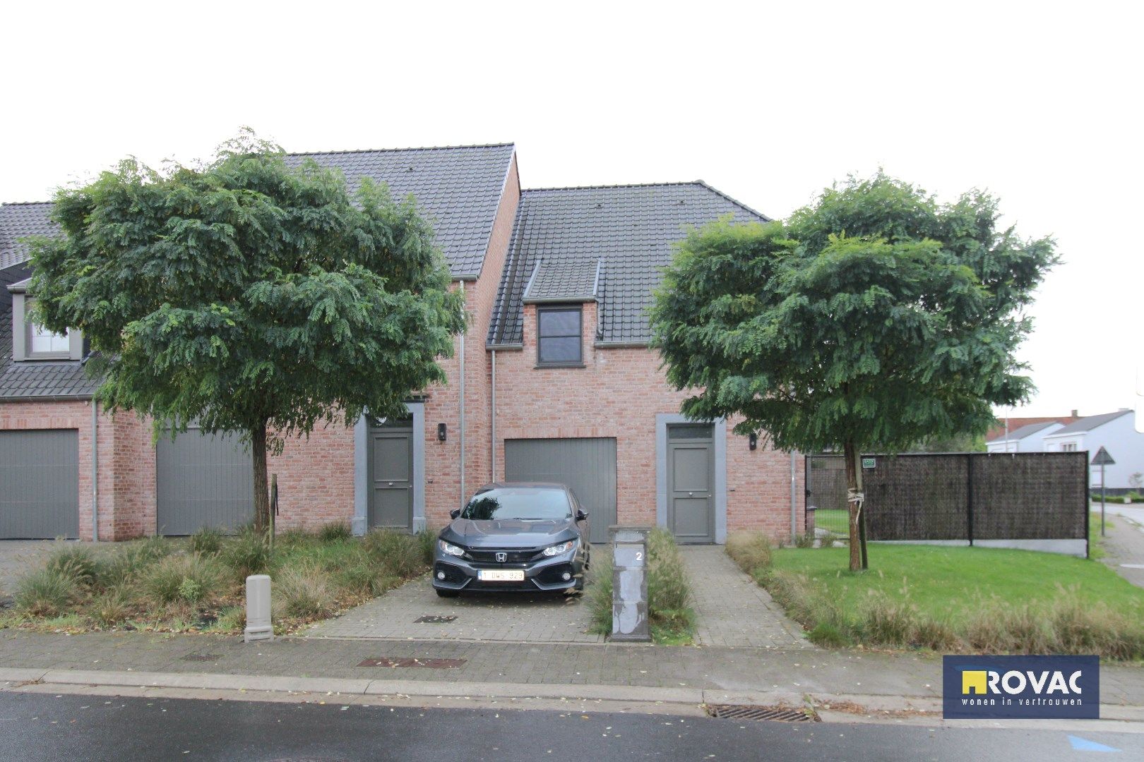 Prachtige nieuwbouwwoning! foto {{pictureIndex}}