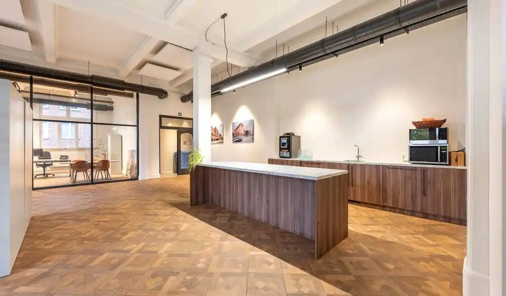 Prestigieuze kantoren te huur aan Frankrijklei in Antwerpen foto 16