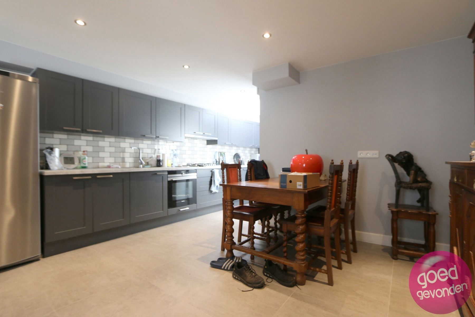 GERENOVEERDE WONING - 2 RUIME SLK - TUIN - TERRAS - CENTRUM foto 11