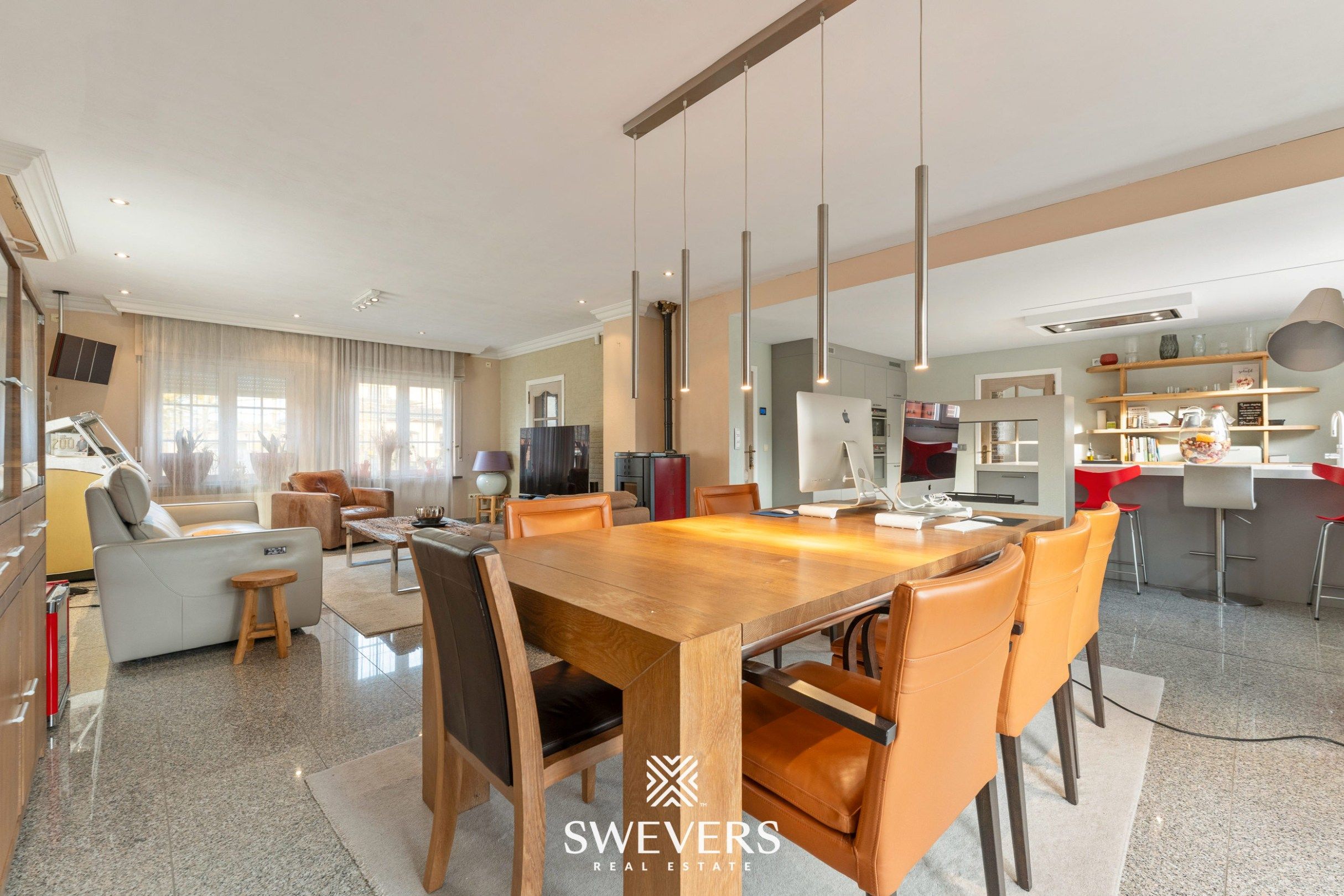 Instapklare Villa met Professionele Paardenaccommodatie:  foto 7