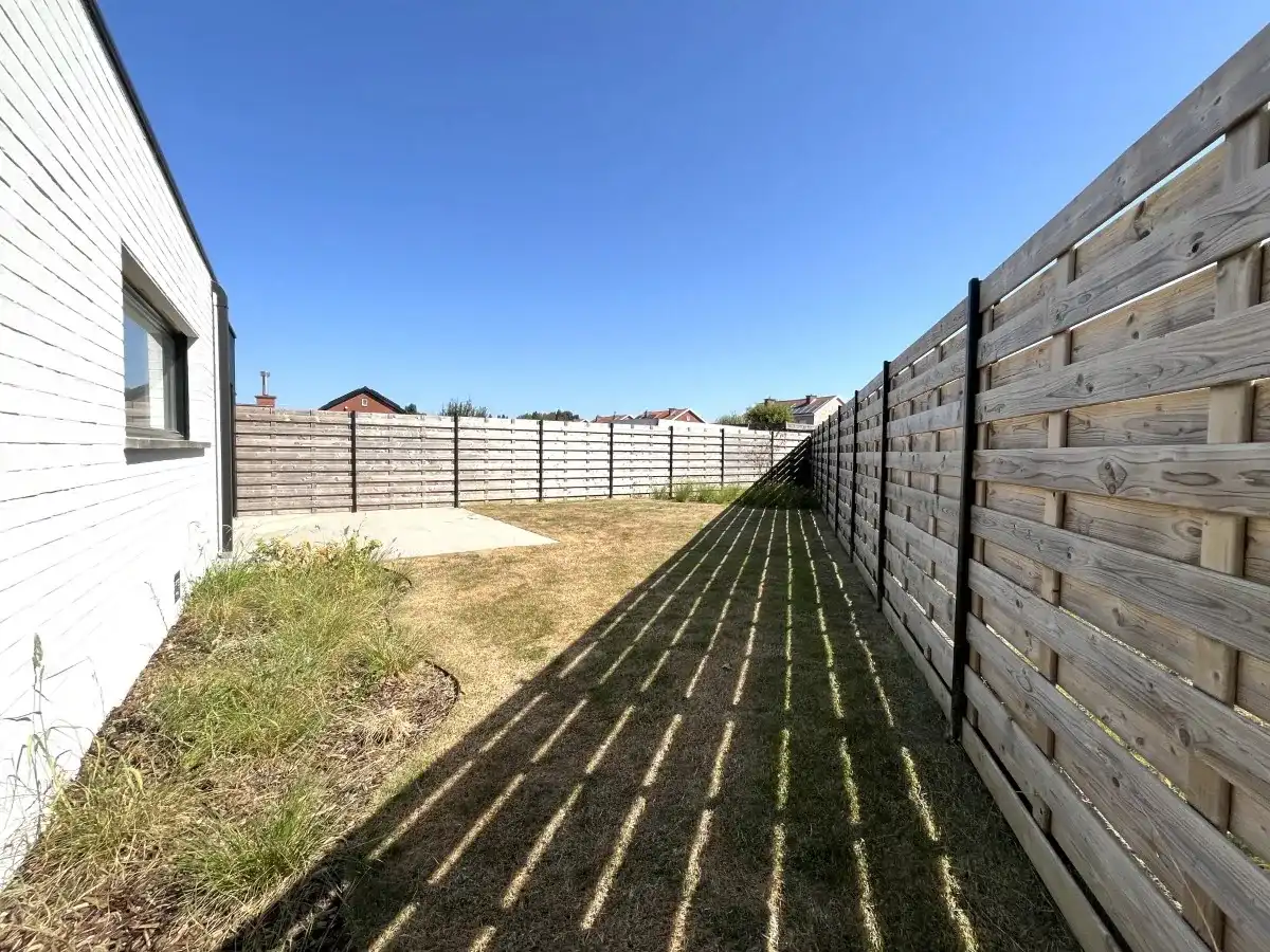 Ledegem – Volledig gerenoveerde halfopen woning met 3 slaapkamers en zonnige tuin foto 14