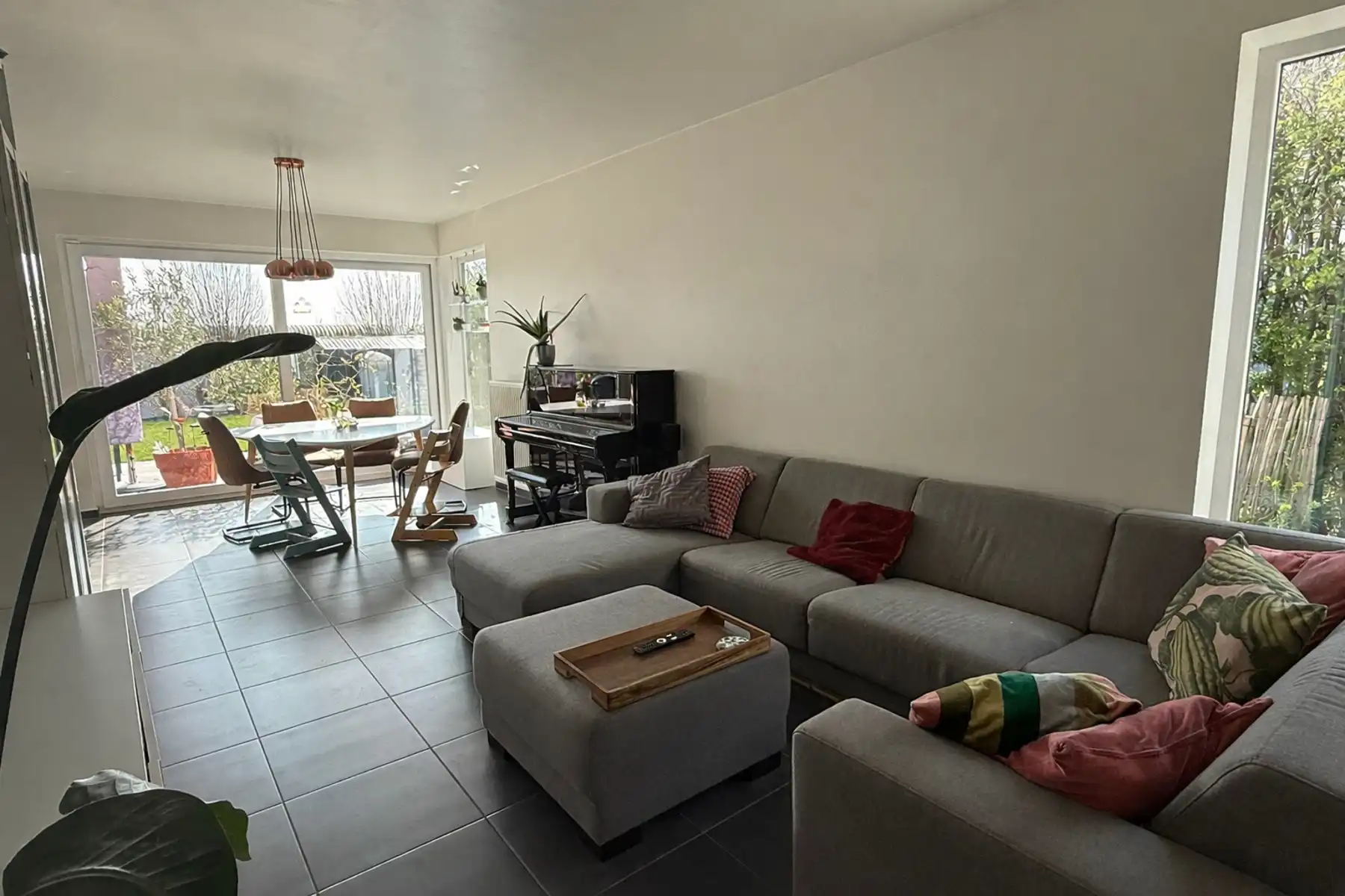 Woning met garage en tuin in een kindvriendelijke woonomgeving nabij het centrum foto 6