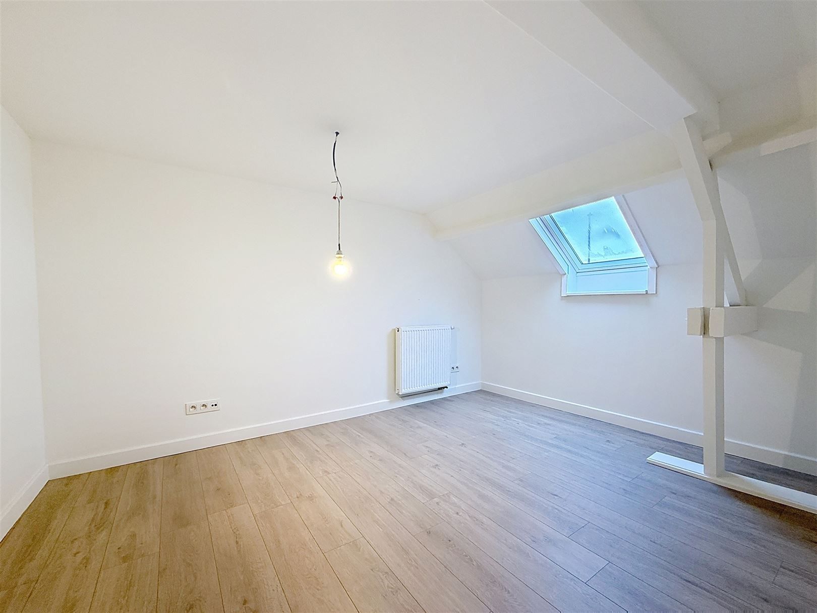 Gerenoveerde stadswoning, 4 slpks, tuin, terras, 2a 43ca foto 26