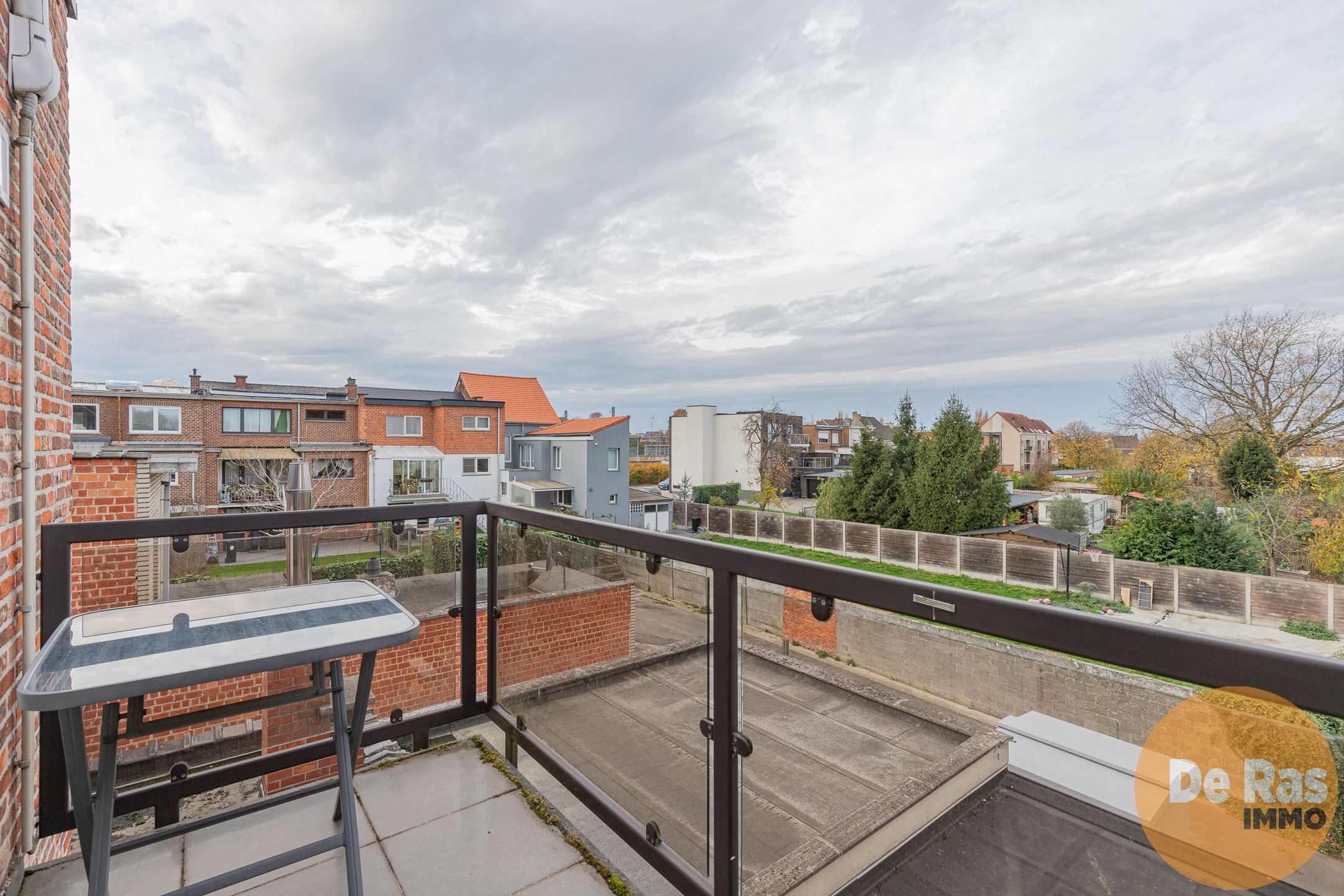 DENDERLEEUW - Appartement  met 2 slpks, zolder en garage  foto 14