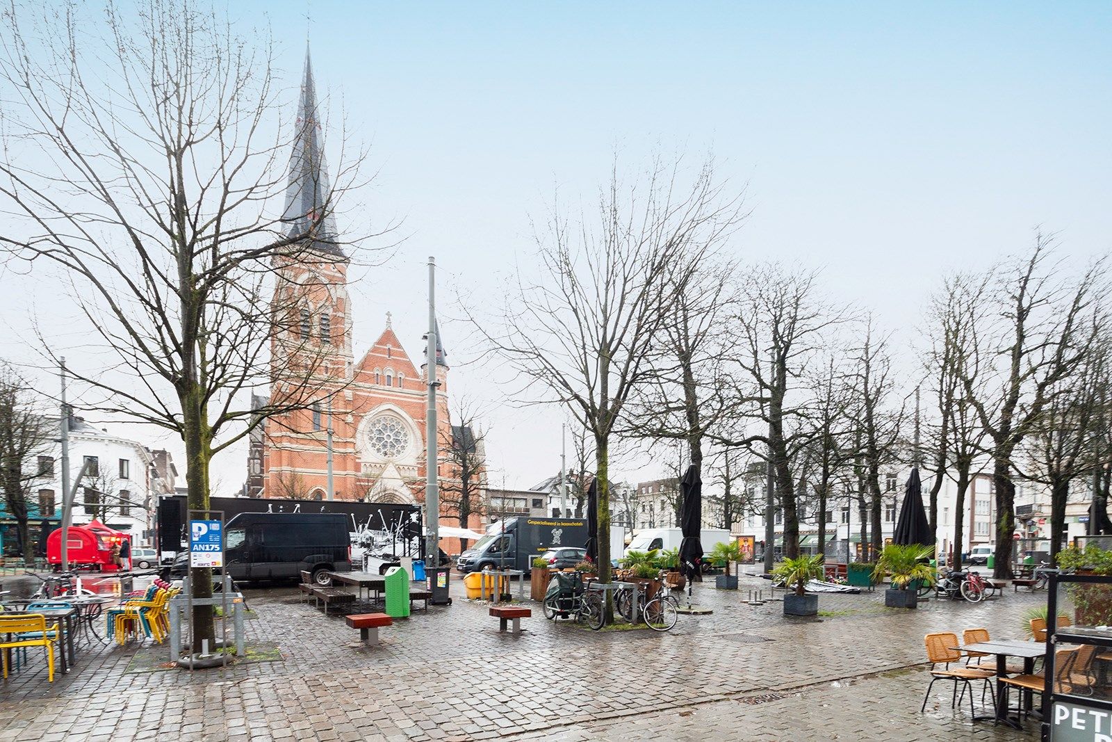 Te renoveren woning in hartje Zurenborg foto 13