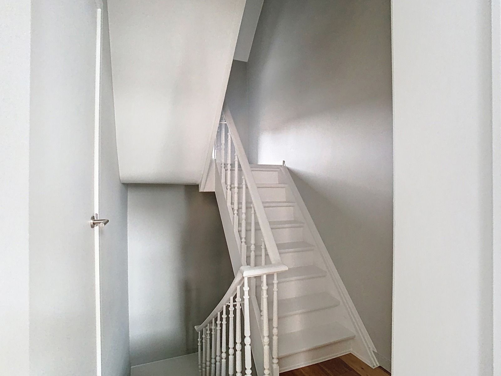 Instapklare woning met authentieke charme in hartje Aalst! foto 13