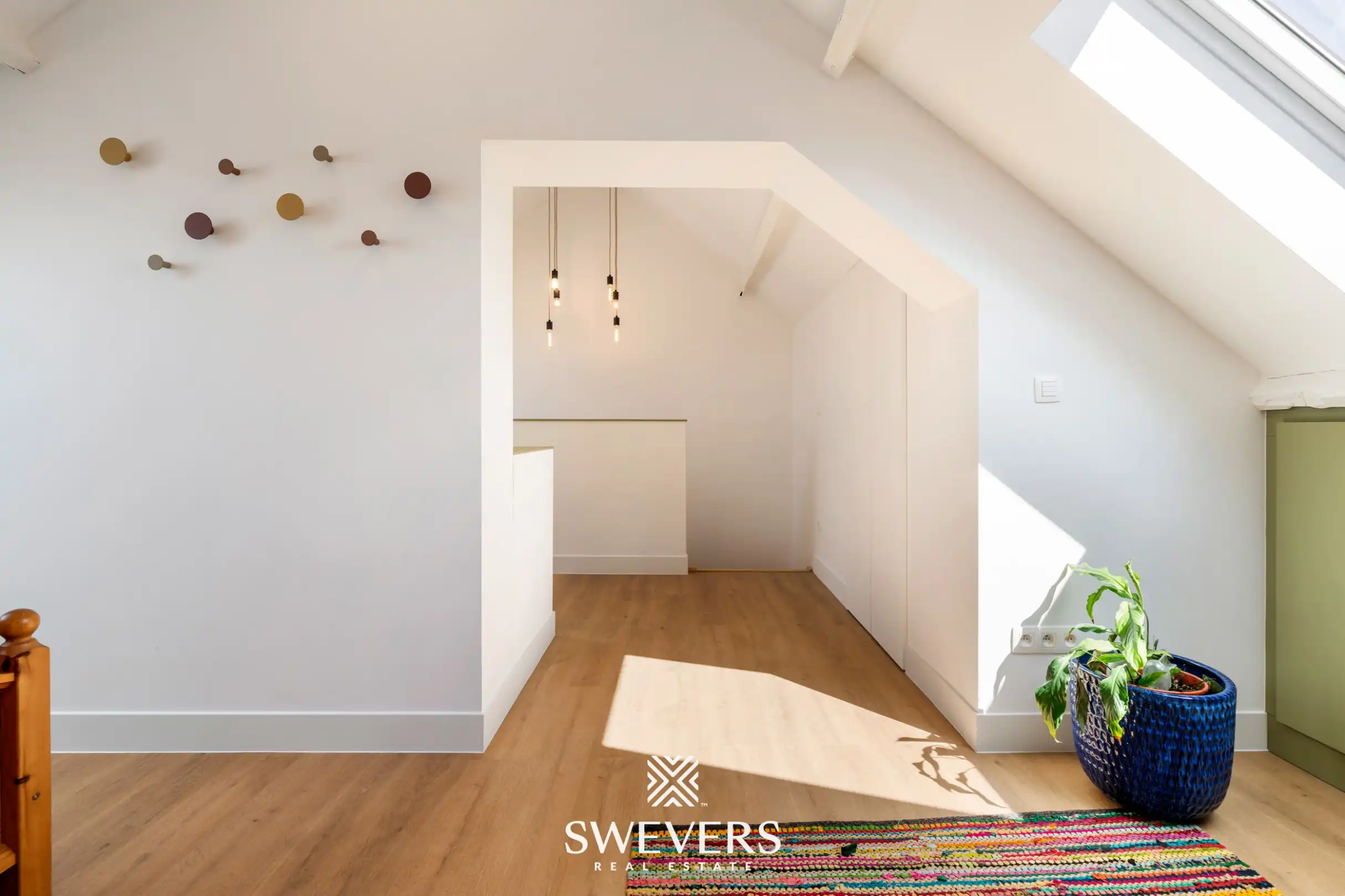 Ruime gerenoveerde woning op topligging foto 27