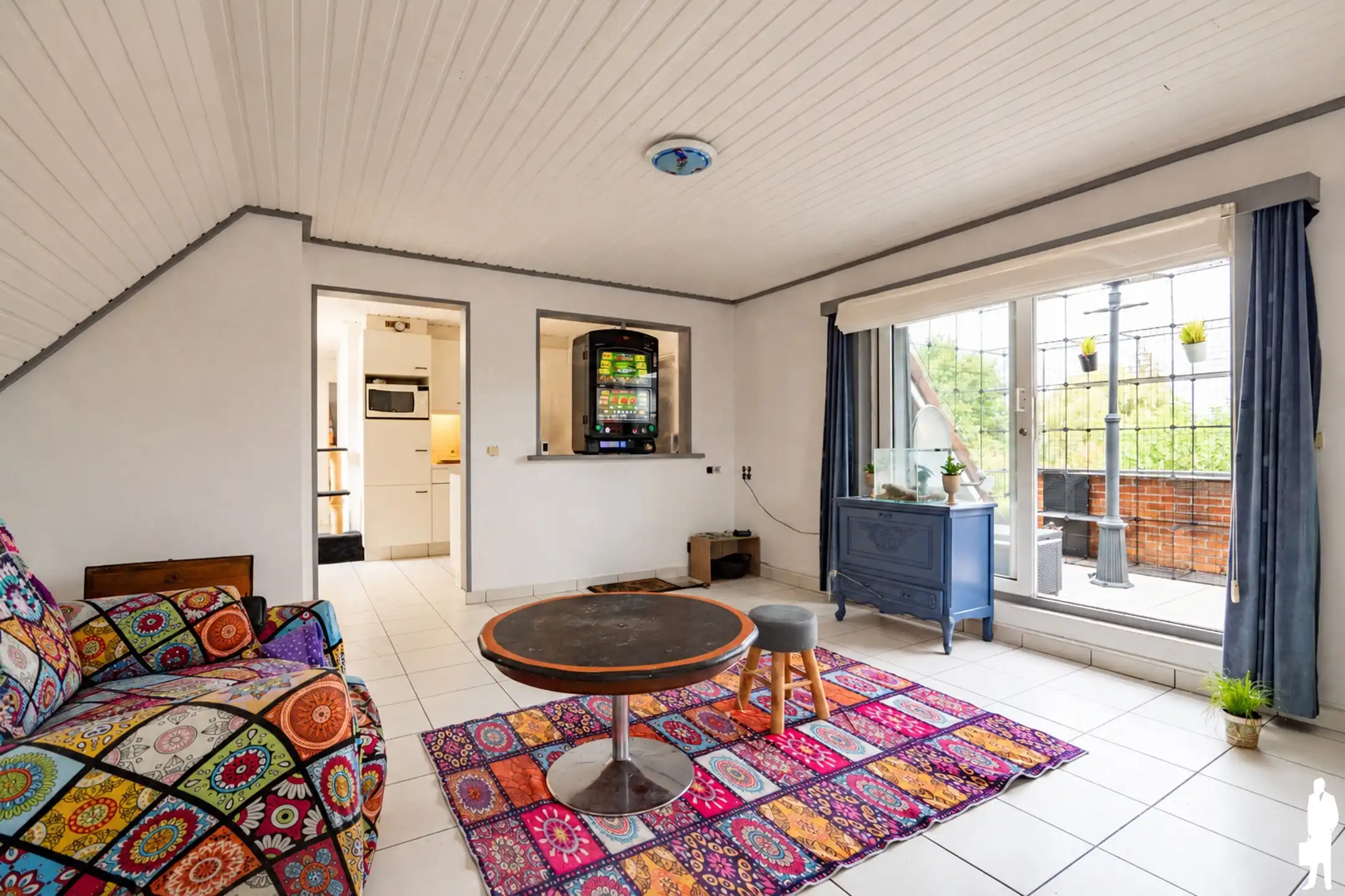 Verhuurd dakappartement met 2 slaapkamers en leuk terras  foto 3