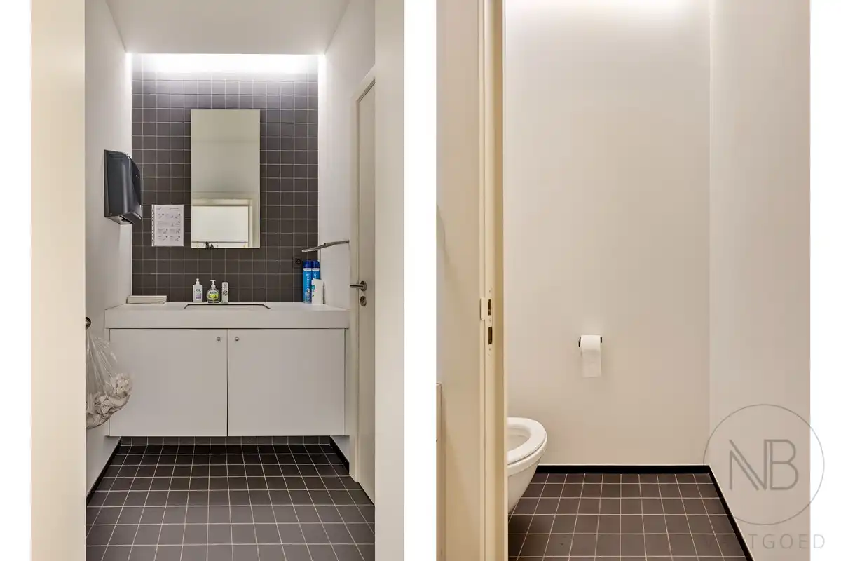 Instapklare en goed gelegen kantoorruimte foto 6