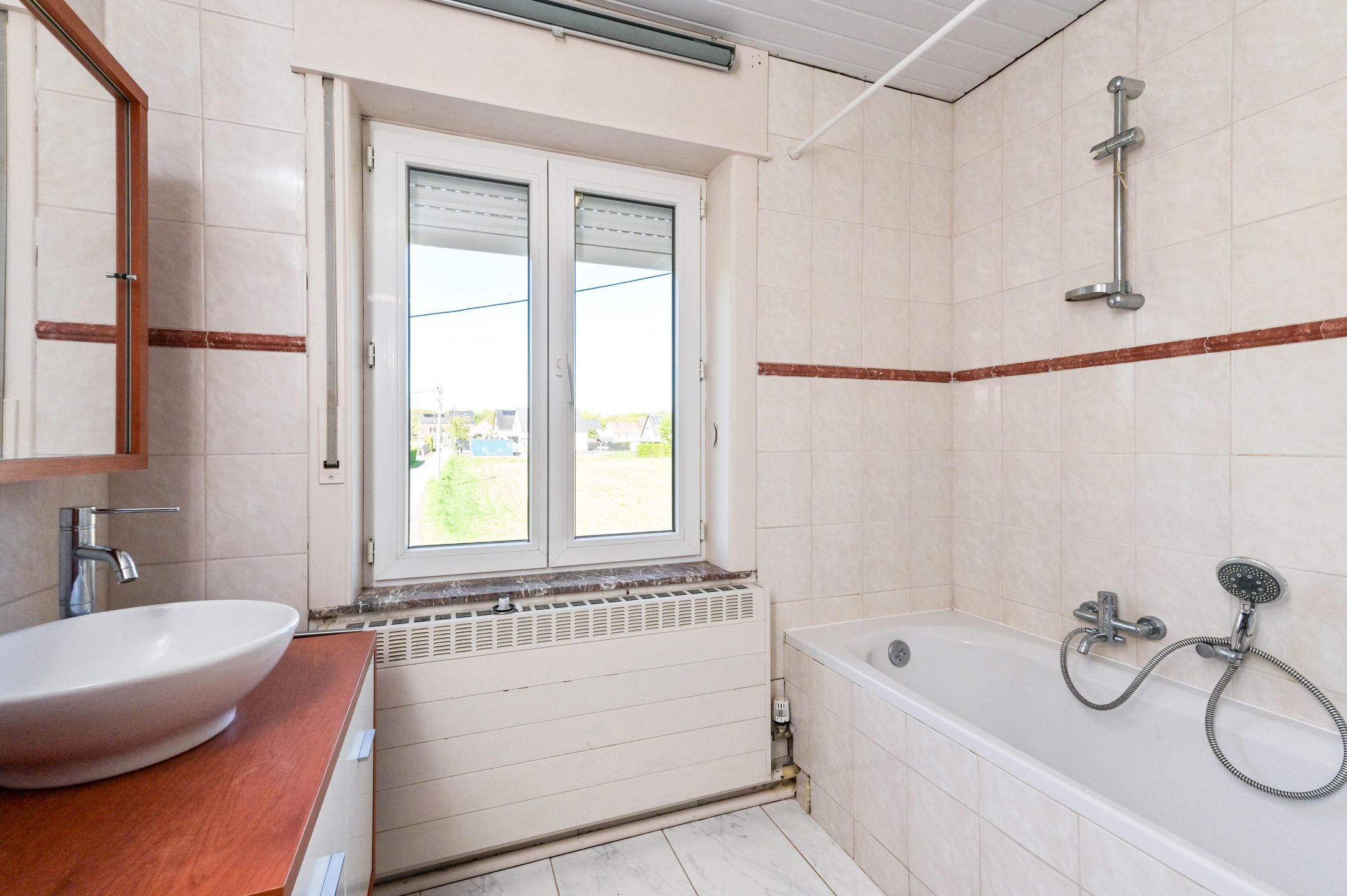 Zeer ruime woning met een unieke ligging foto 21