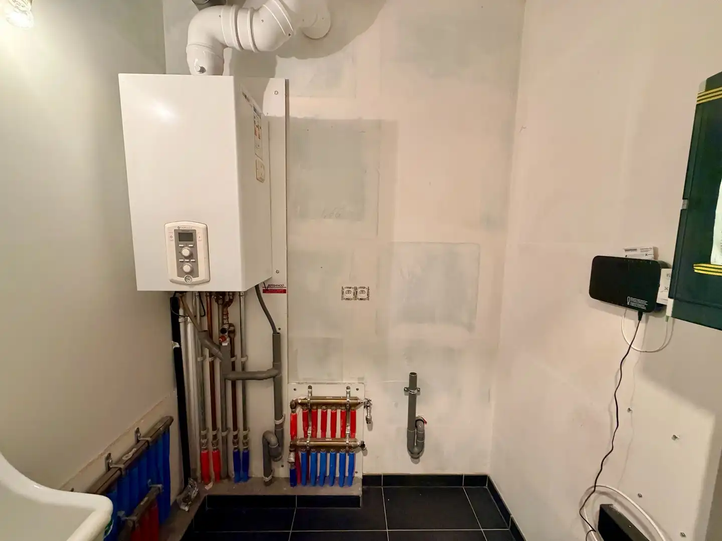 Recent appartement op de Grote Markt van Wevelgem! foto 13