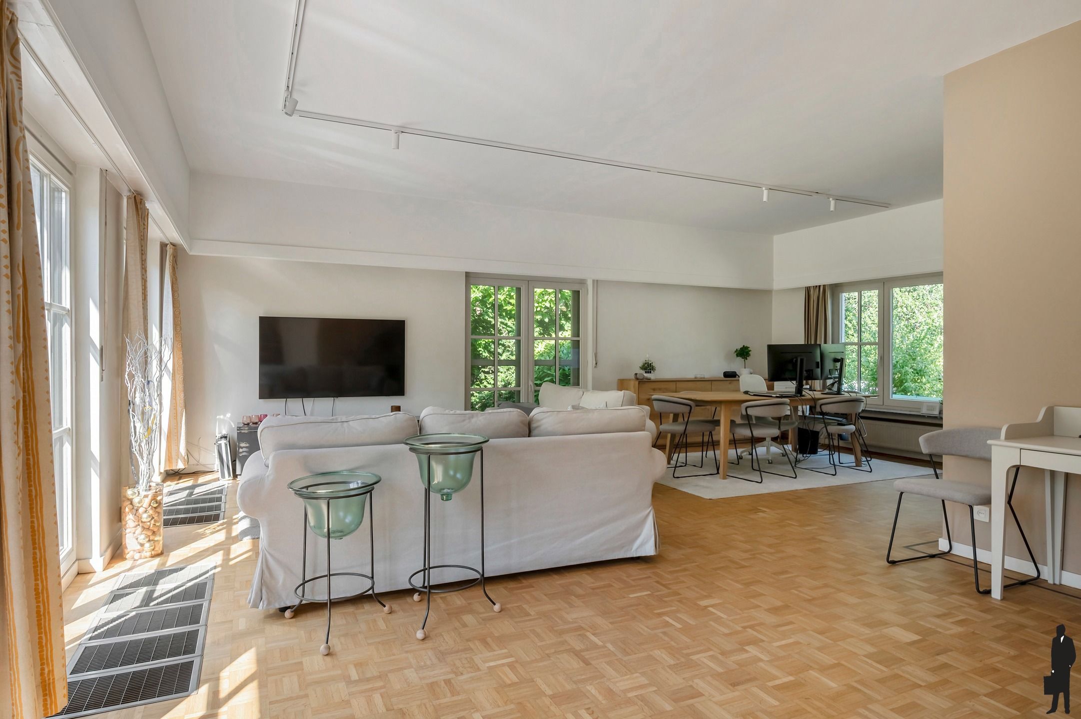 Franse villa op ca. 2.140 m² in 't Vriesdonk gelegen! foto 4