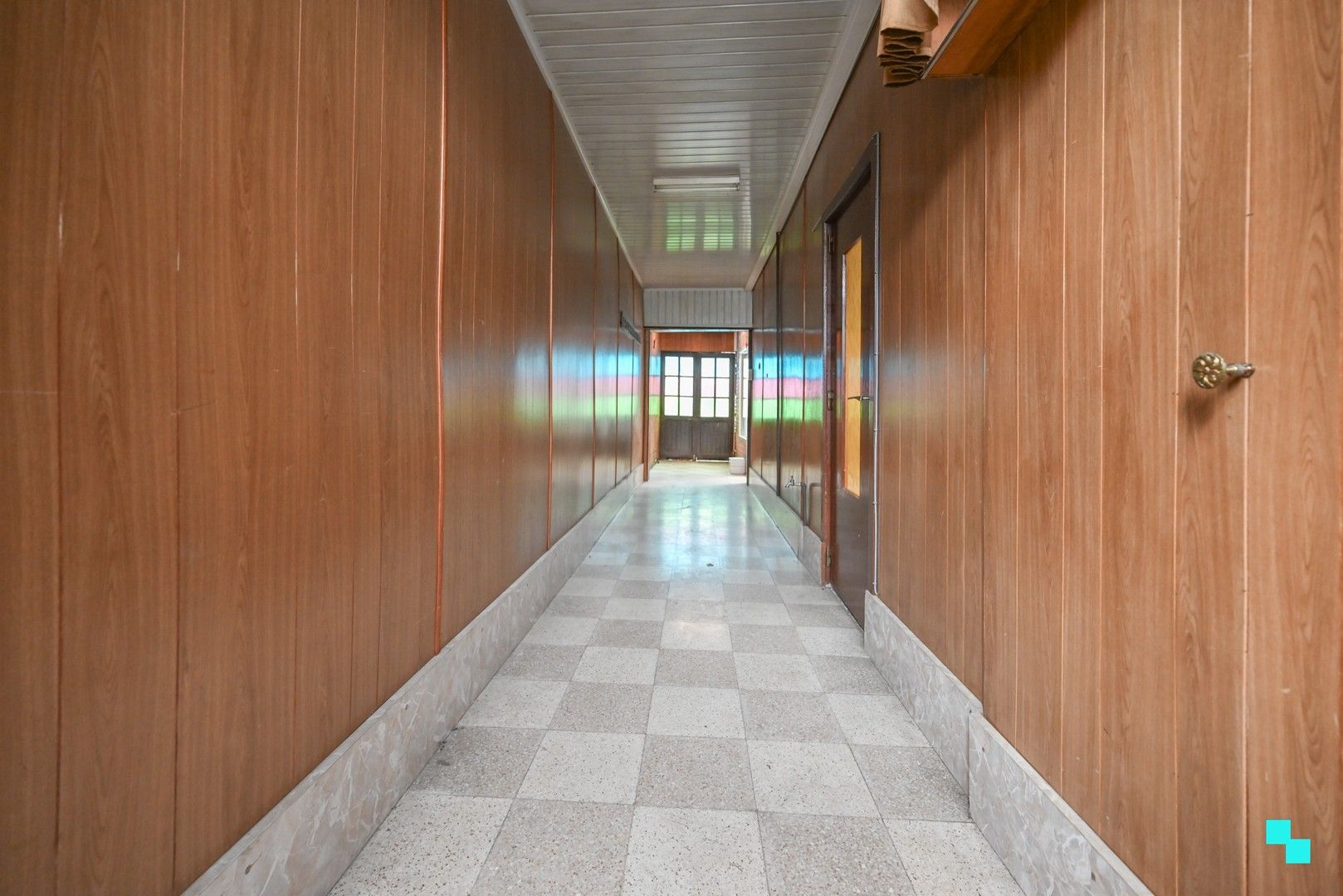 Te renoveren ééngezinswoning te Izegem foto 14