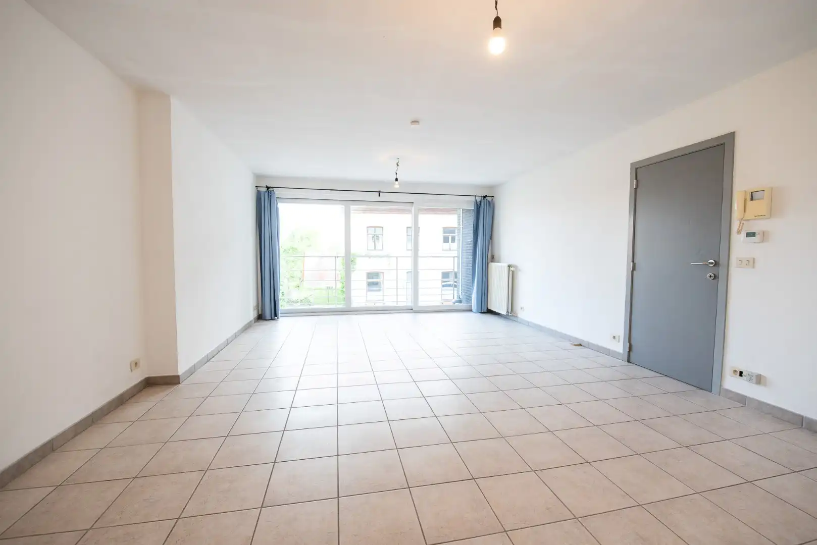 Instapklaar appartement met één slaapkamer in centrum Olsene  foto 4