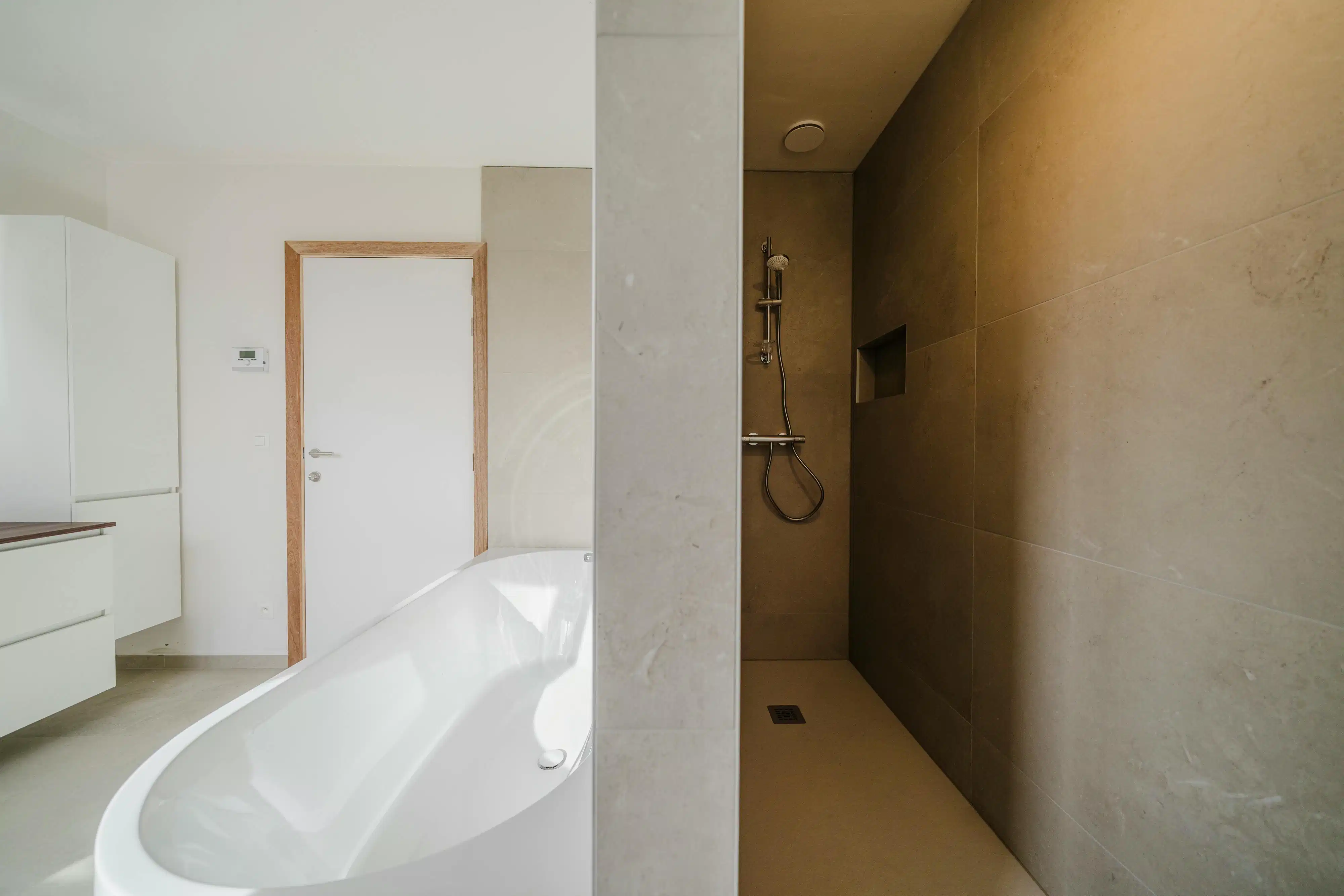 Nieuwbouwwoning met 4 slaapkamers te koop in Bissegem foto 21