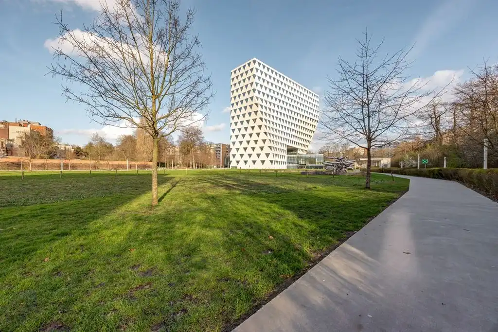 Appartement met terras op absolute toplocatie! foto 15