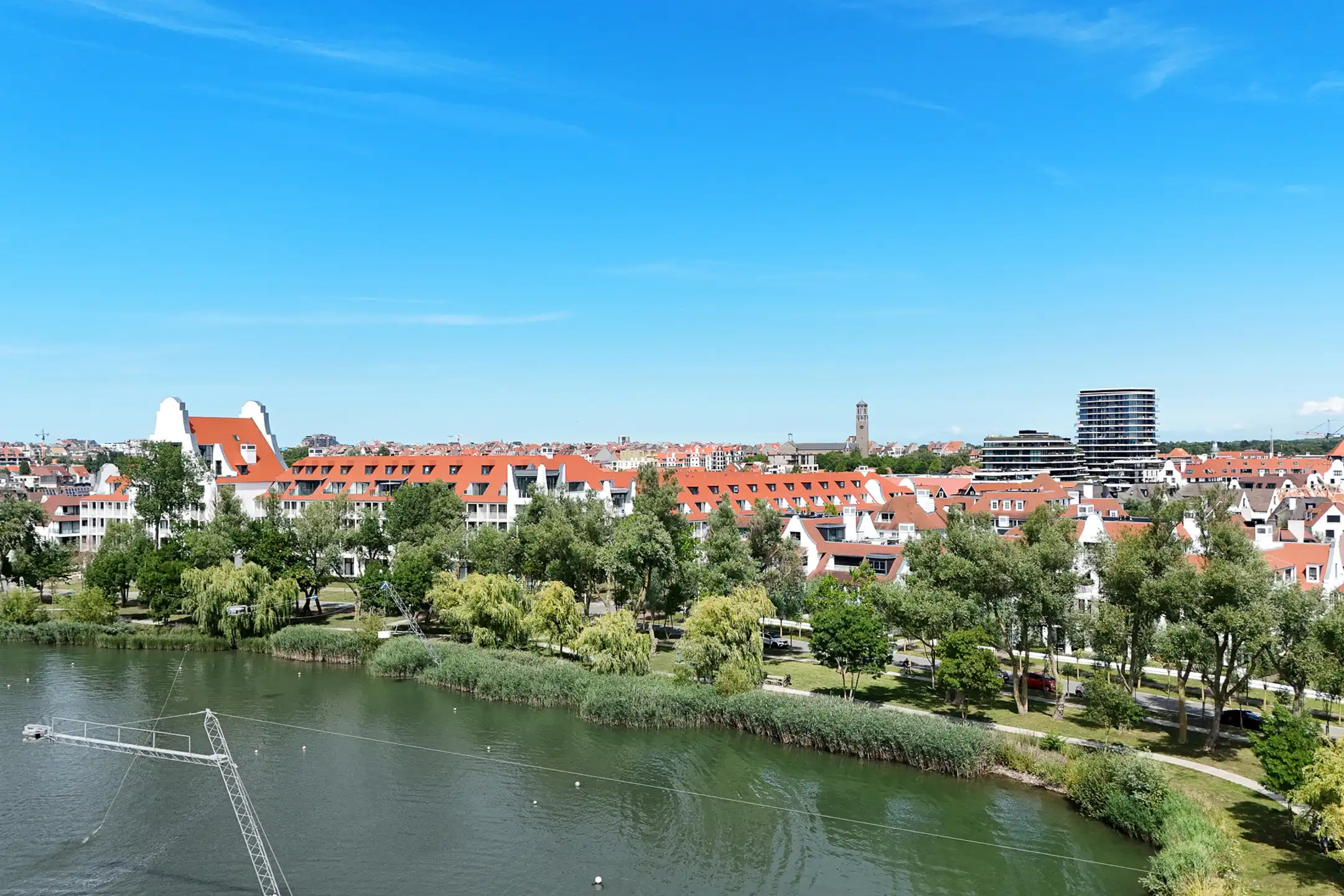 Nieuwbouw penthouse met zuidwestelijk terras en open uitzicht op het Duinenwatermeer. foto 7