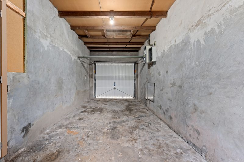 Roeselare - aan de rand van de stad : Charmante landelijke woning met tuin nabij de Zilverberg – Roeselare opp. 655 m² foto 17