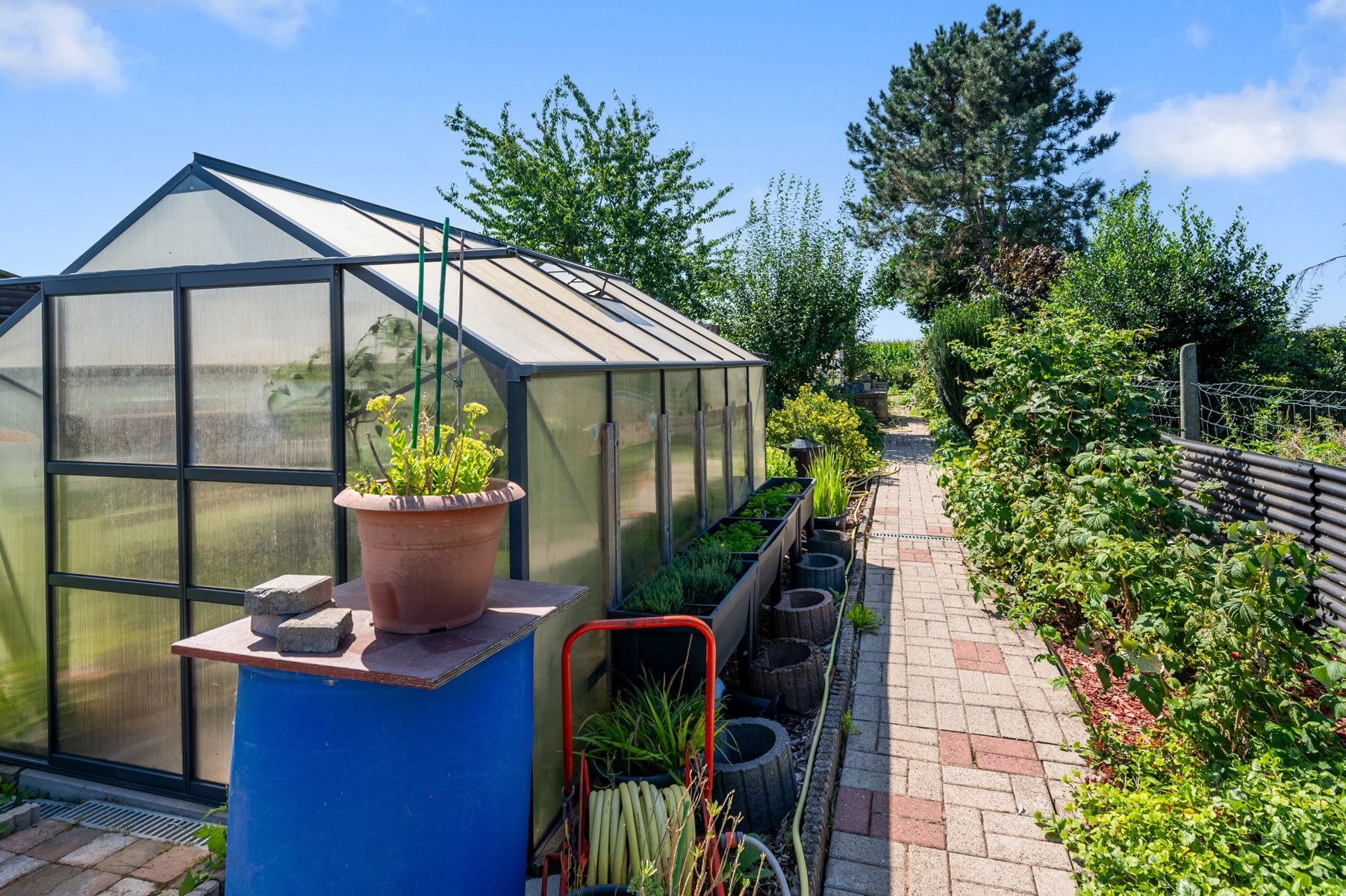 Woning met diverse mogelijkheden te Pajottegem foto 7