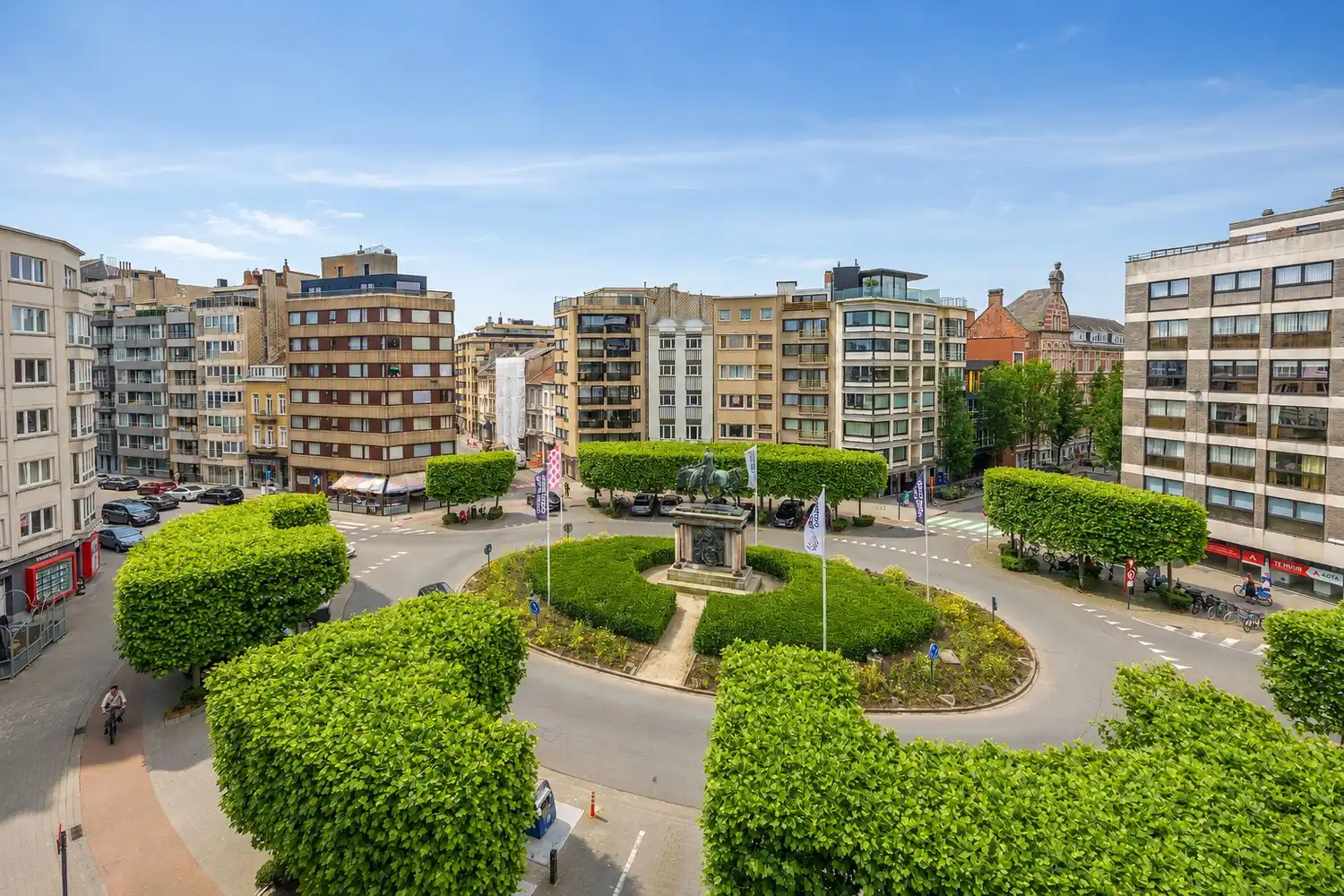 RESIDENTIE LEOPOLD foto {{pictureIndex}}