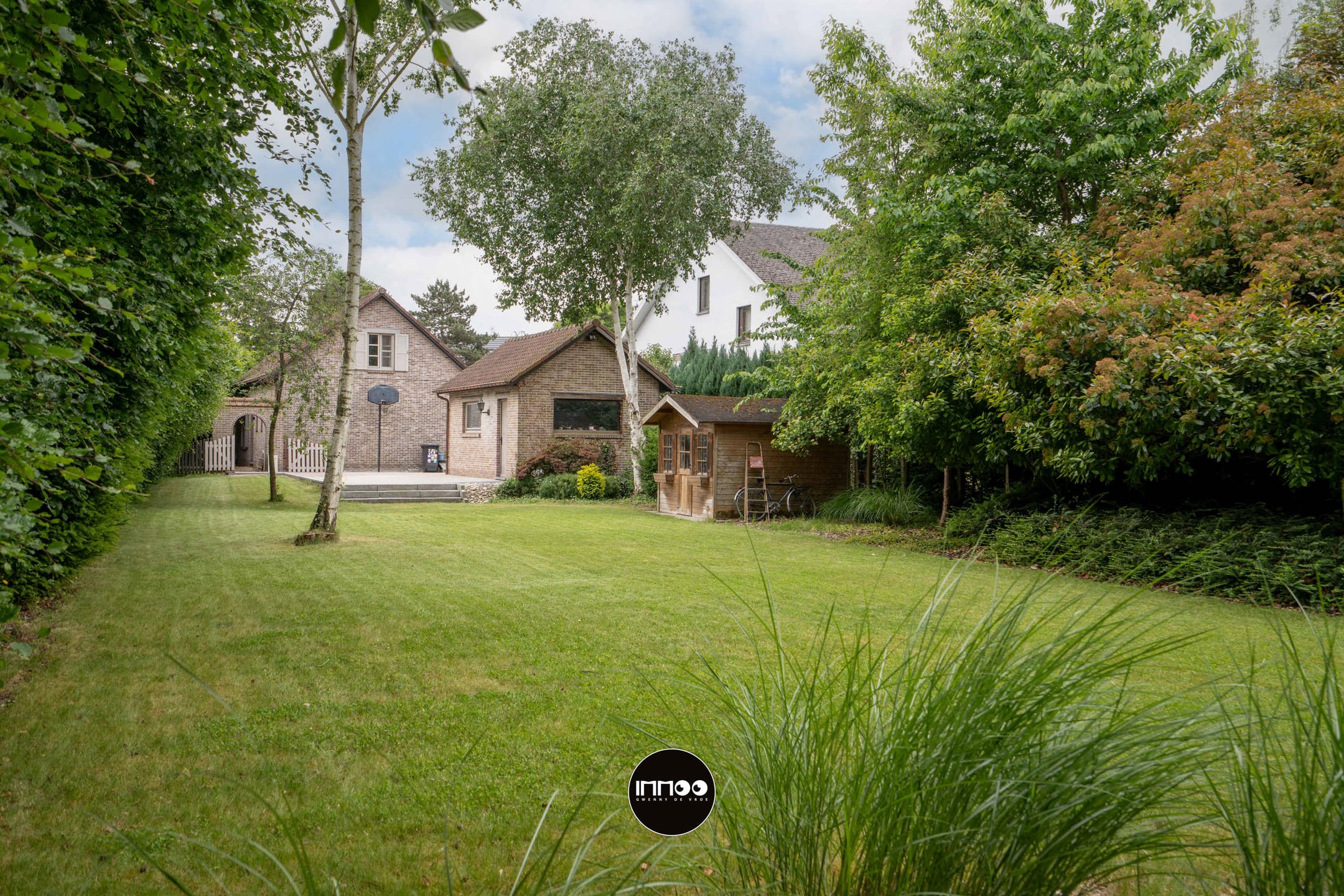 Huis te koop foto {{pictureIndex}}