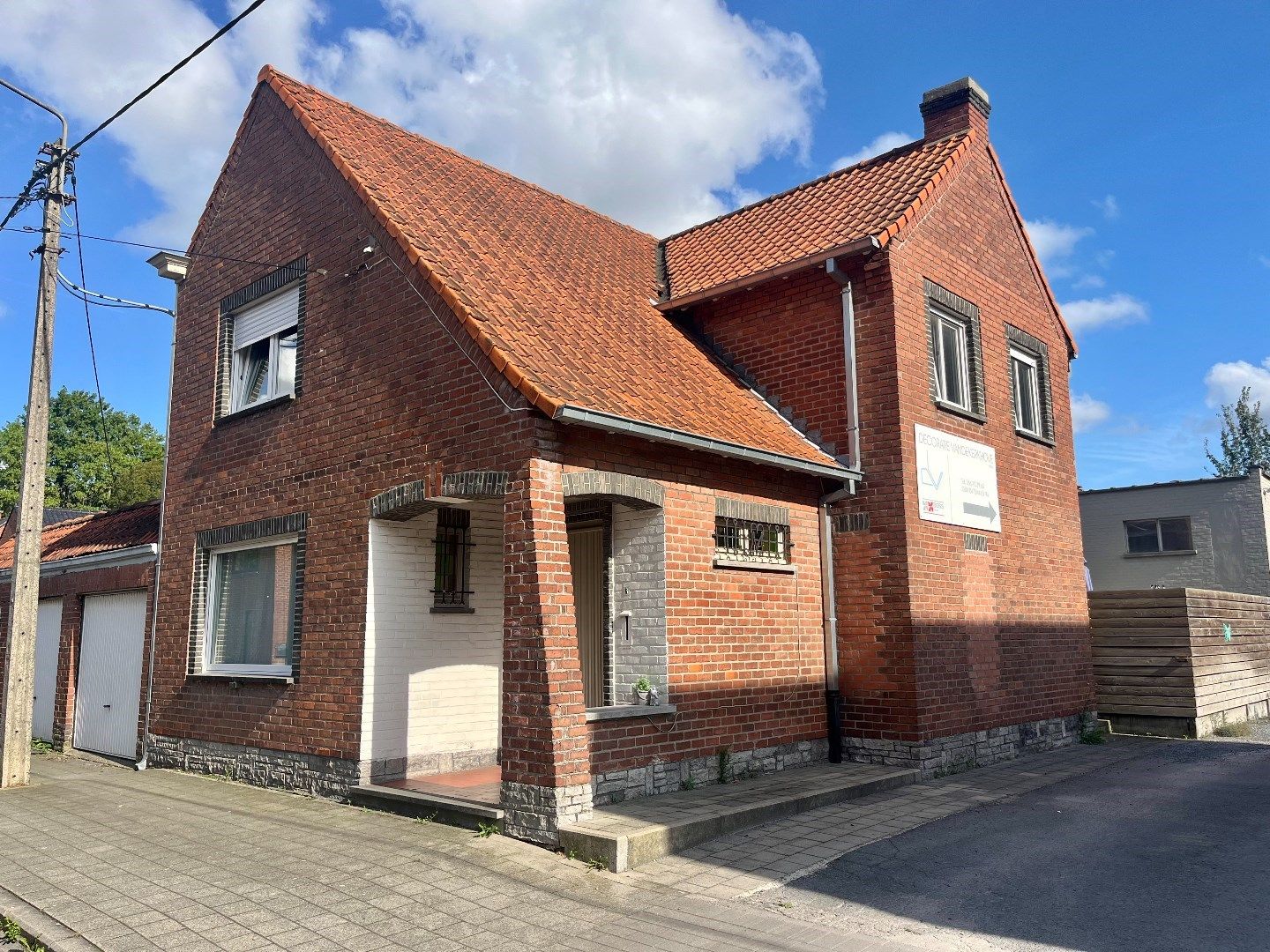 Woning met magazijn van 365m² te koop in Kuurne!  foto 3