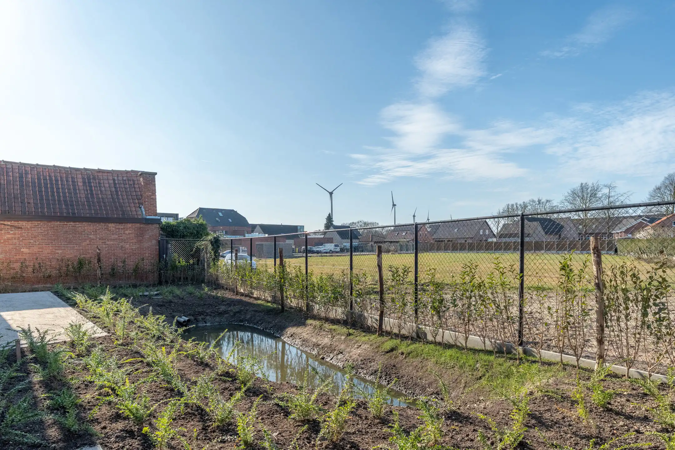 Nieuw handelspand van 245 m² met 5 pp op perceel van 605 m² foto 26