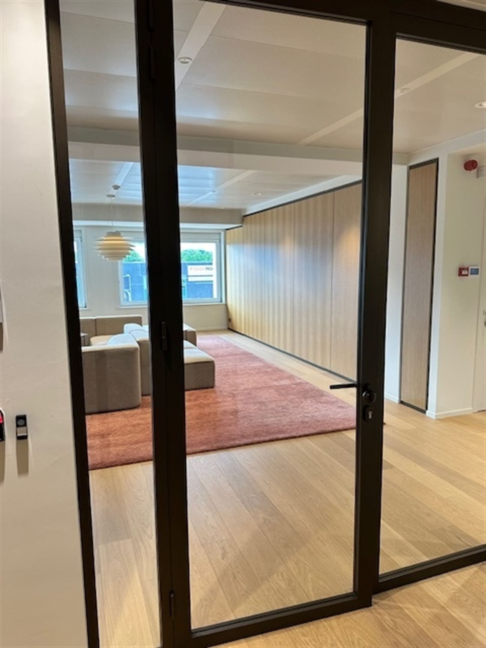 Kantoorgebouw foto 15