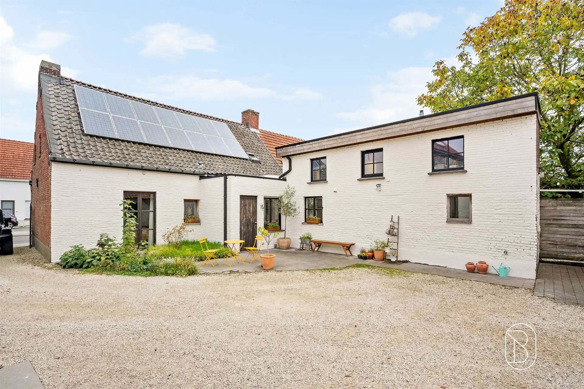 Charmante woning met grote tuin en bijgebouw foto 13