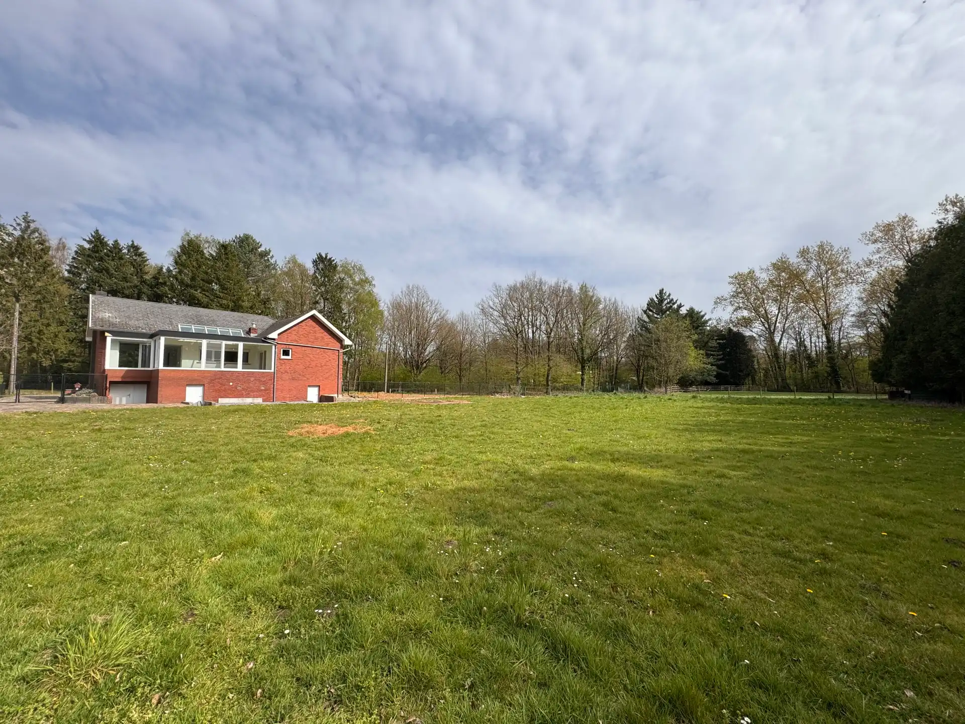 Rustig gelegen woning met 3 slaapkamers en grote tuin foto 20
